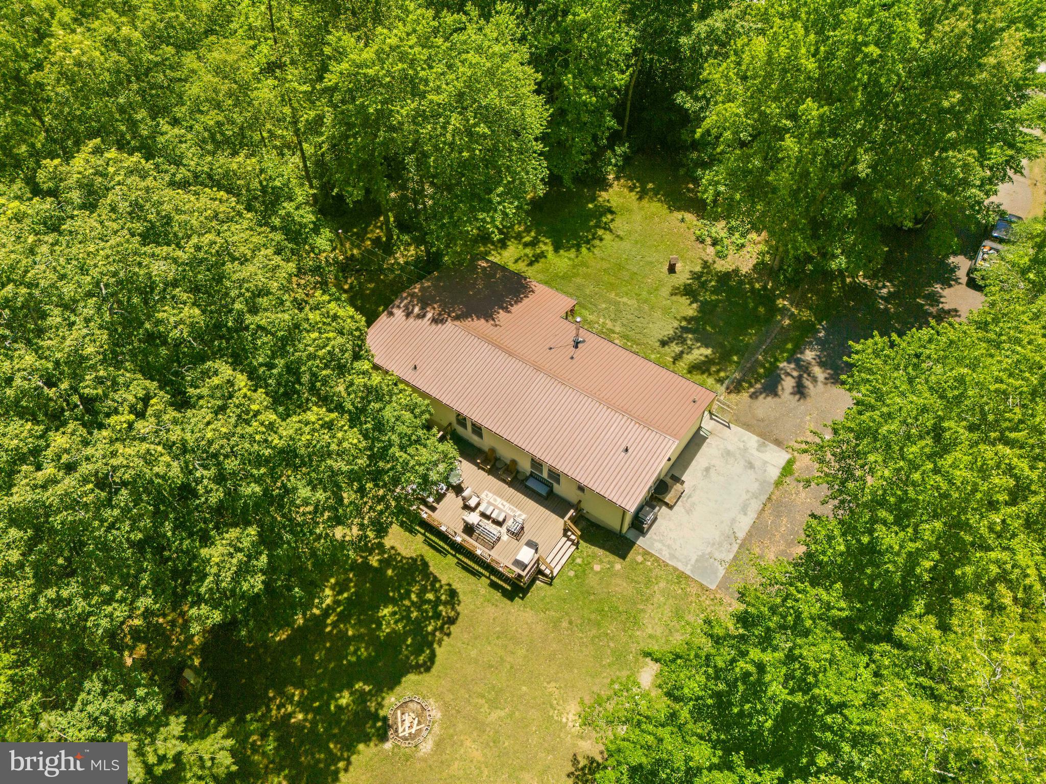 WILLED WILLIAMS - Residential