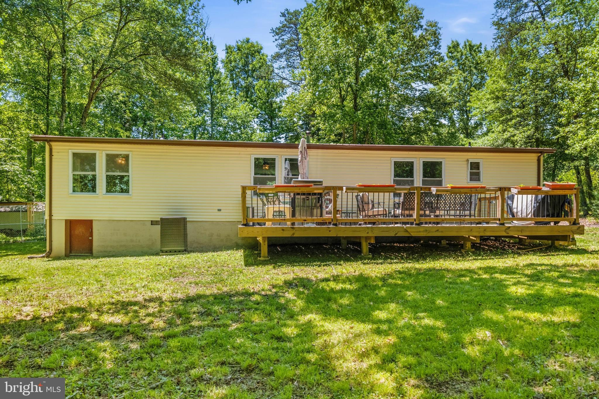 WILLED WILLIAMS - Residential