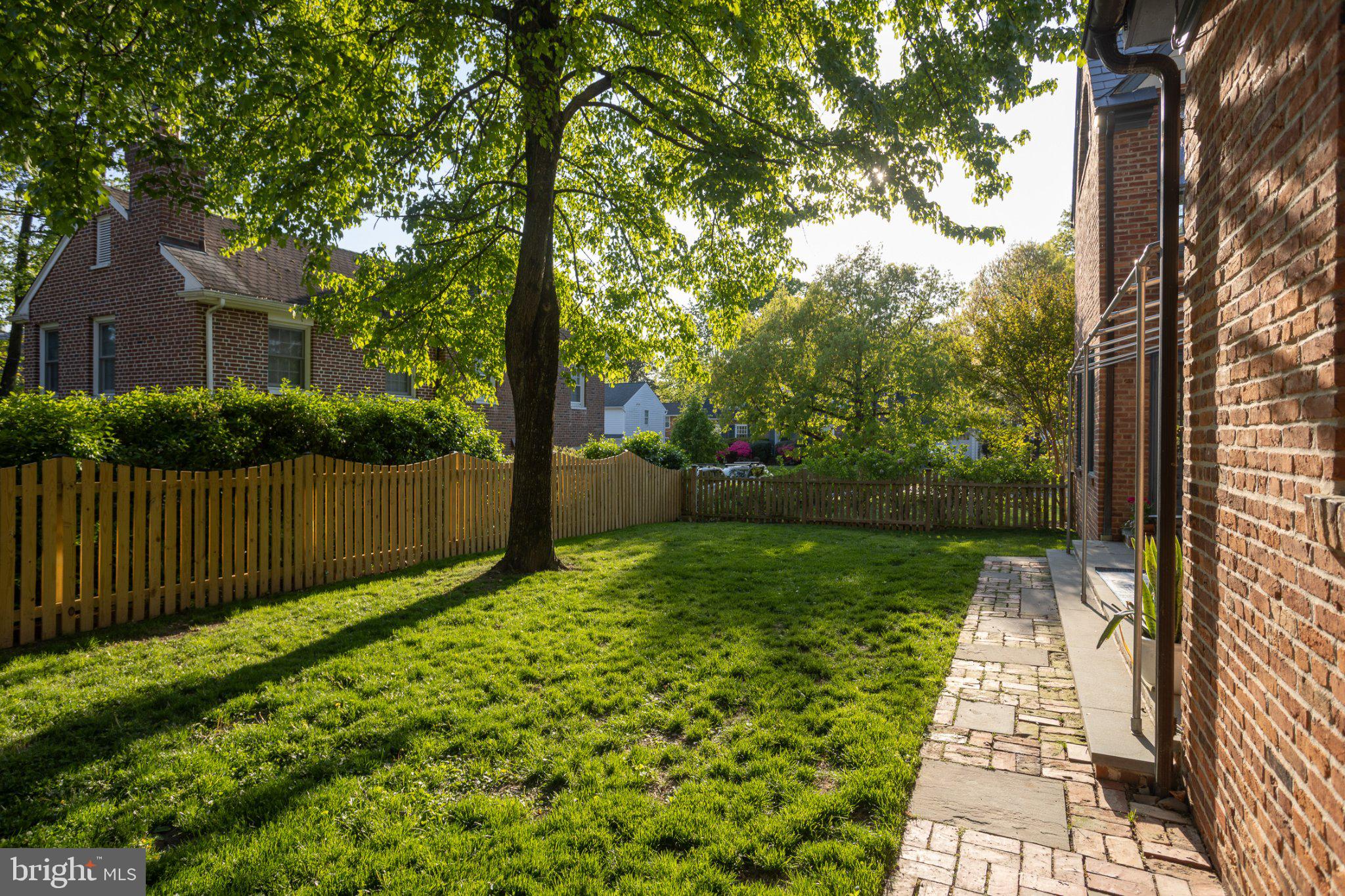 STONELEIGH - Residential