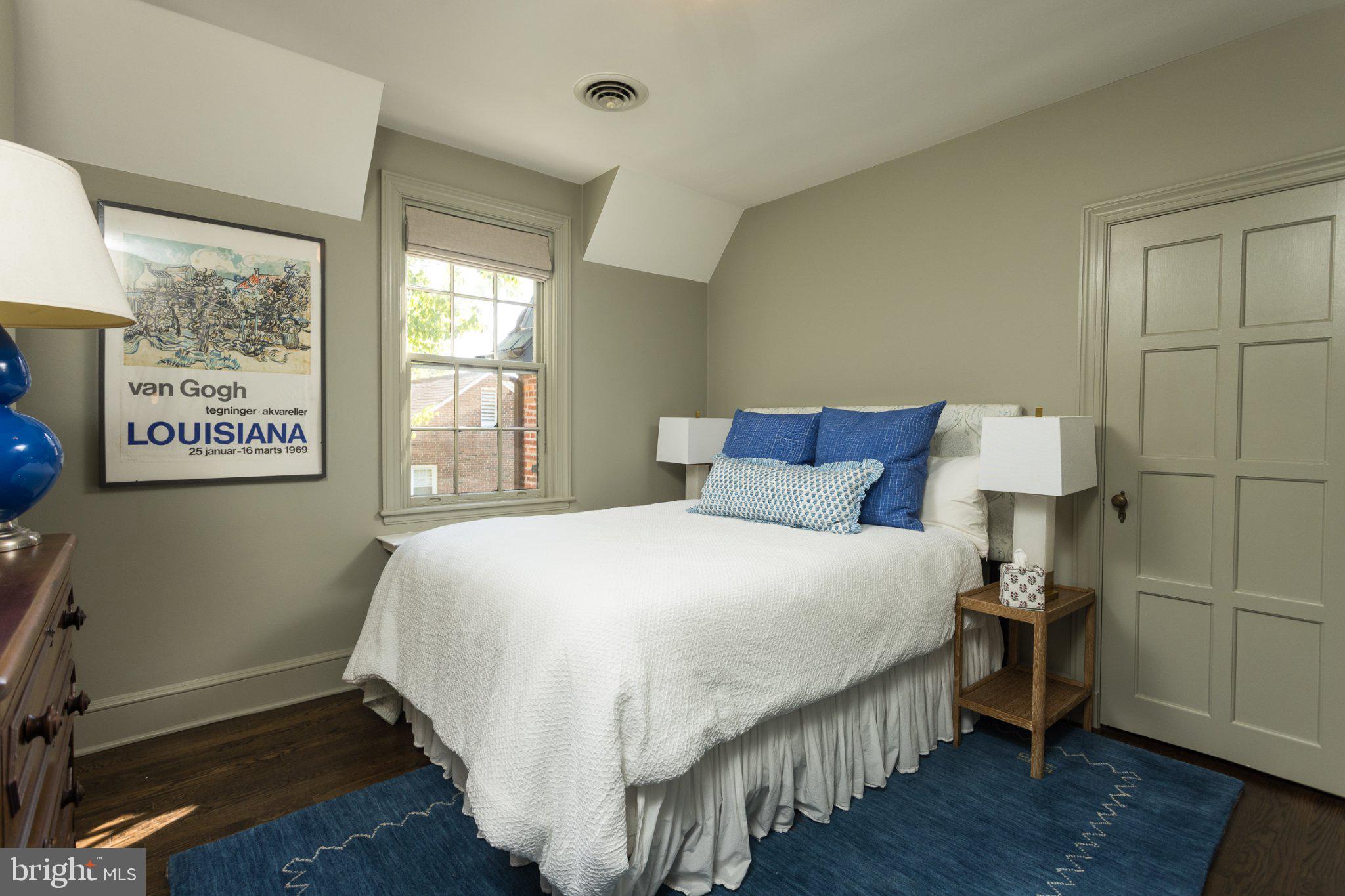 STONELEIGH - Residential