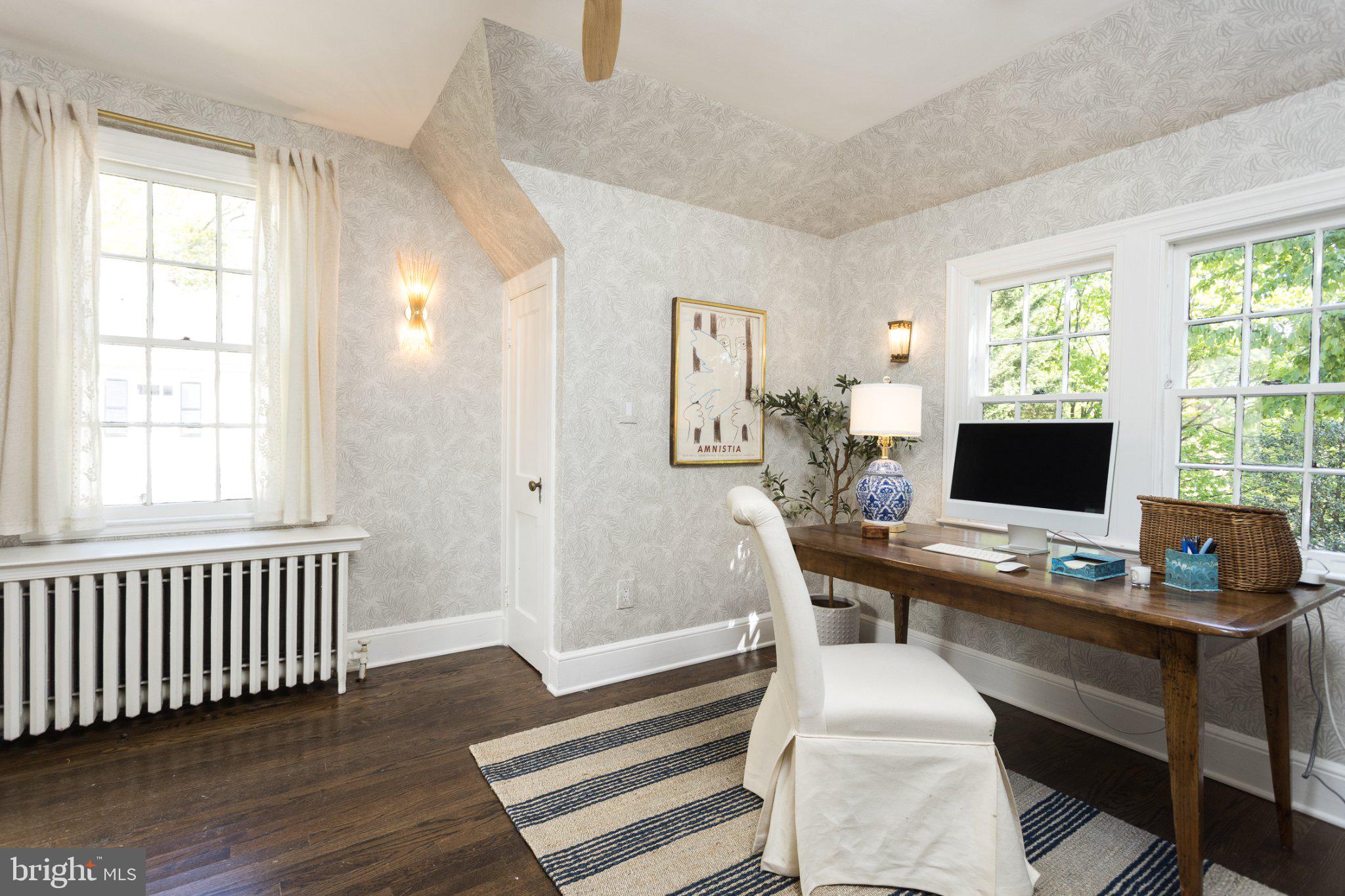 STONELEIGH - Residential