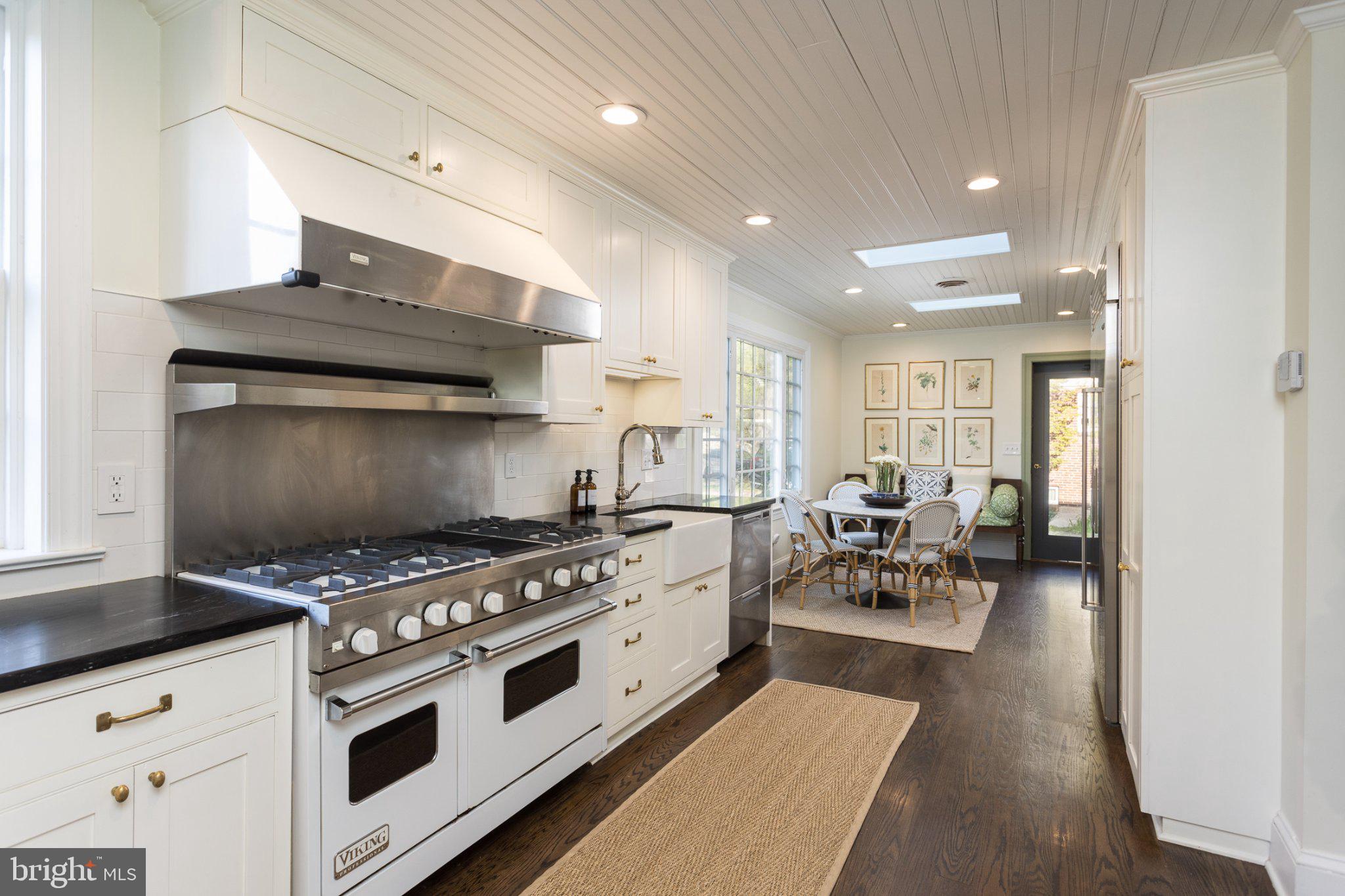 STONELEIGH - Residential