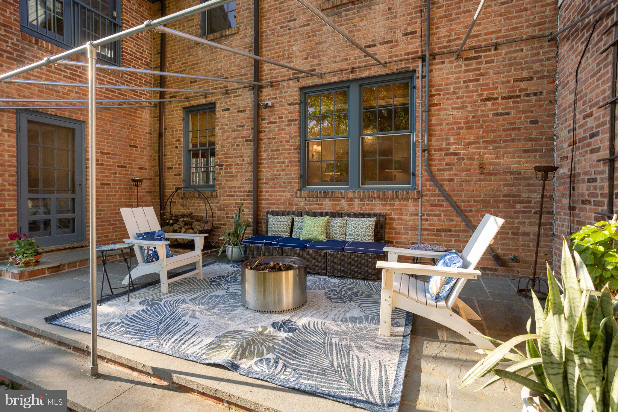 STONELEIGH - Residential