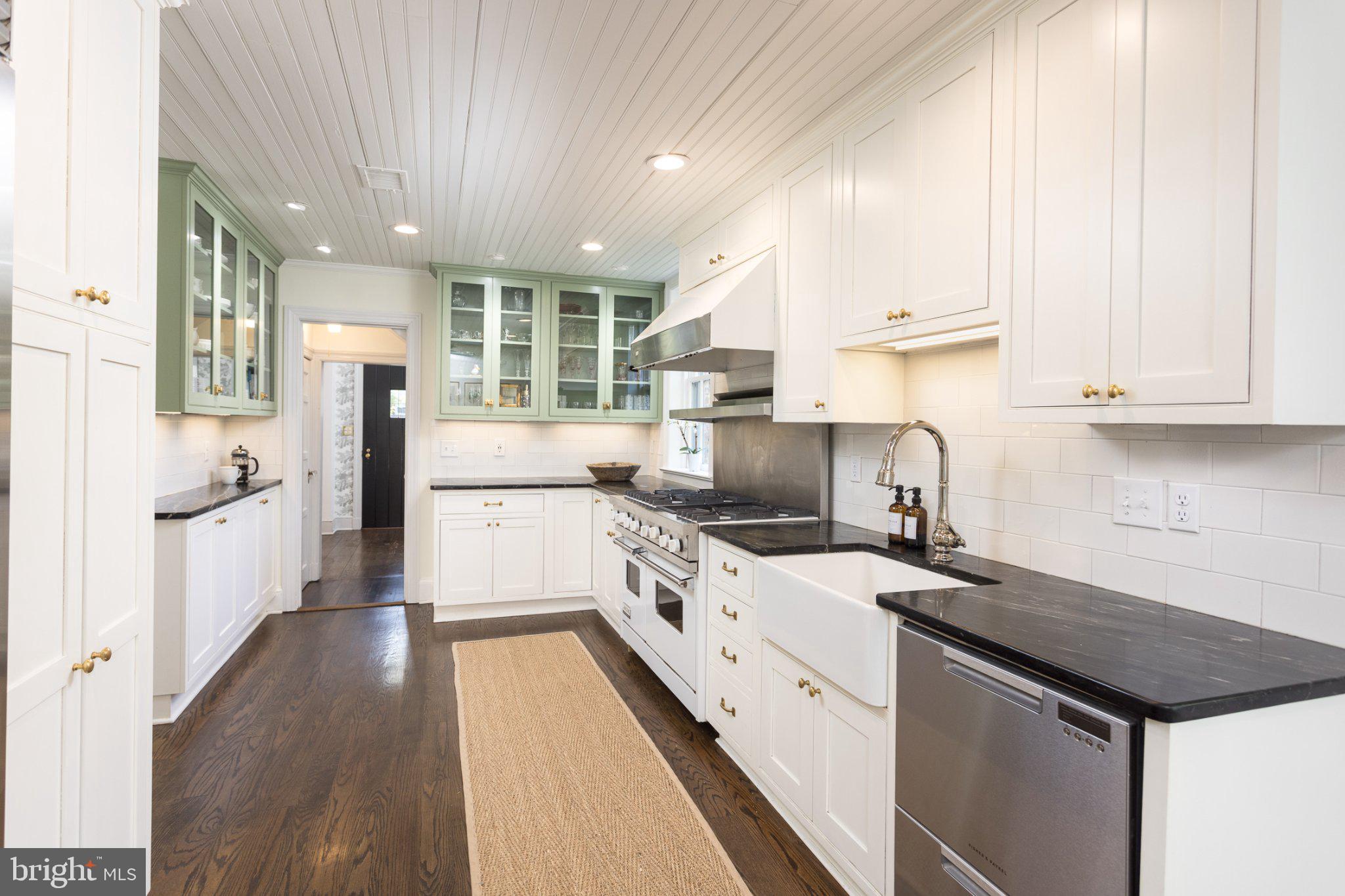 STONELEIGH - Residential