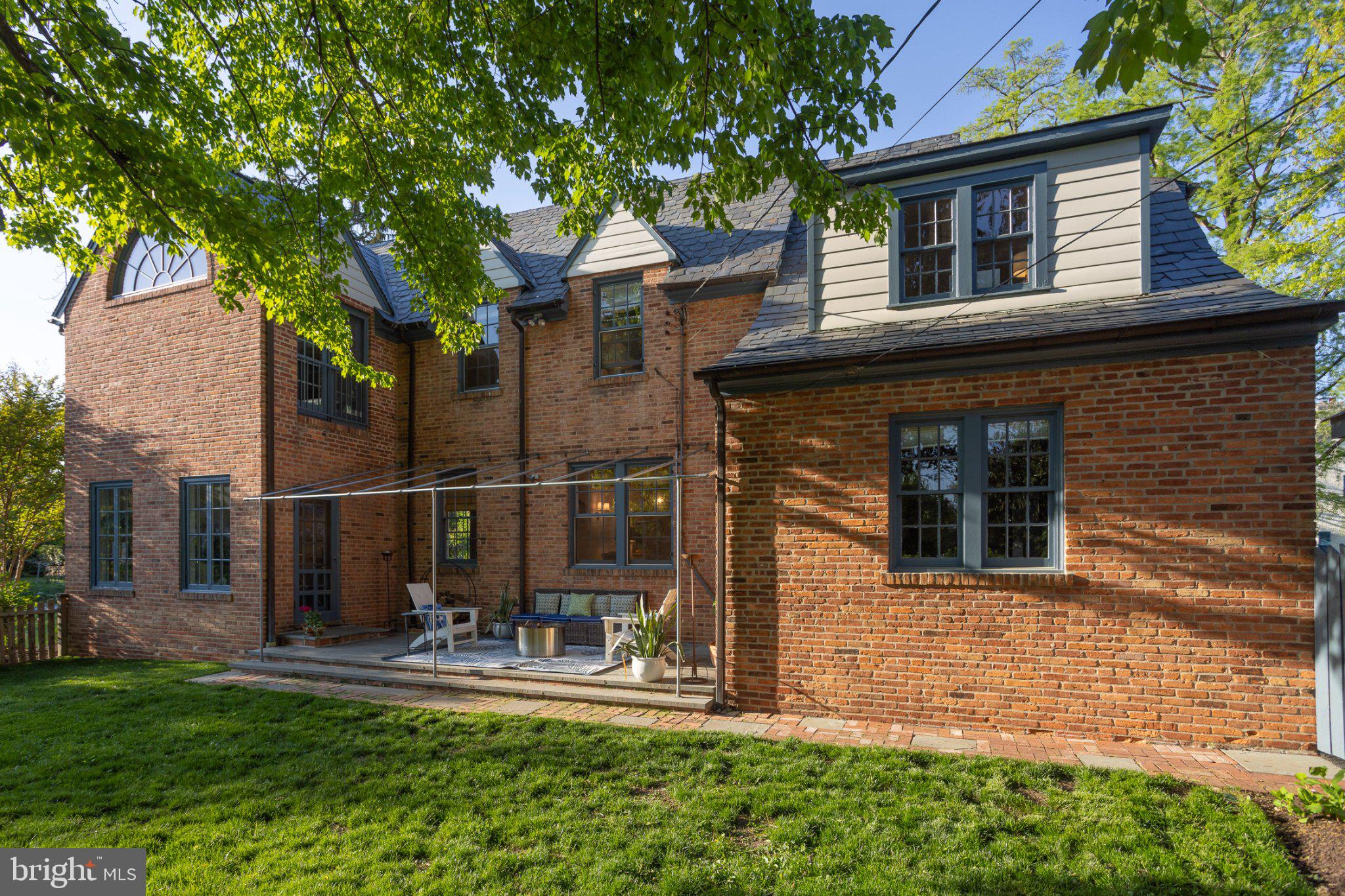 STONELEIGH - Residential