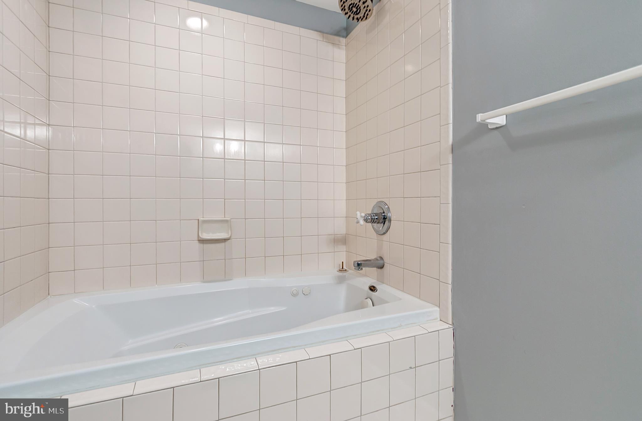 DISNEY ESTATES - Residential