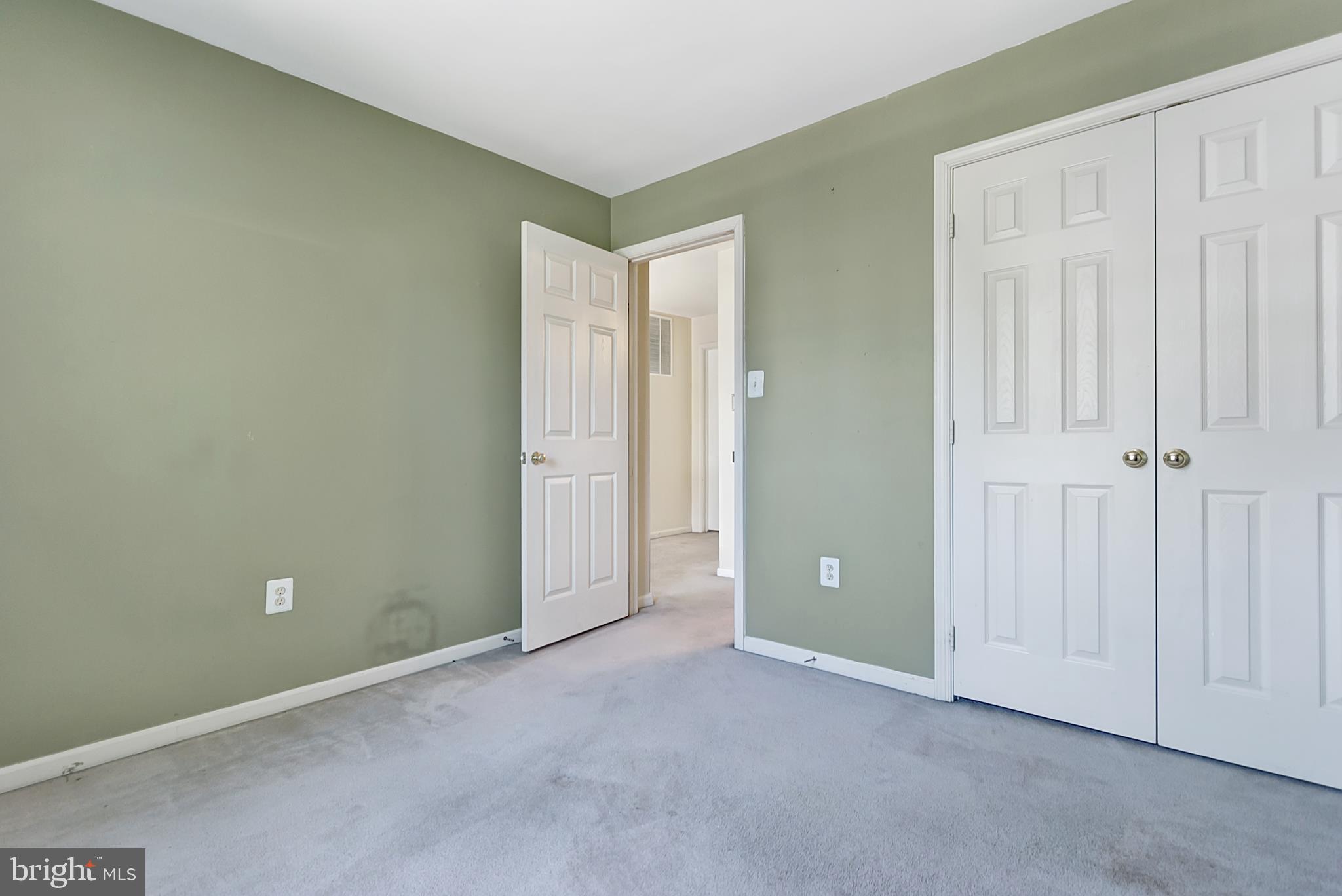 DISNEY ESTATES - Residential