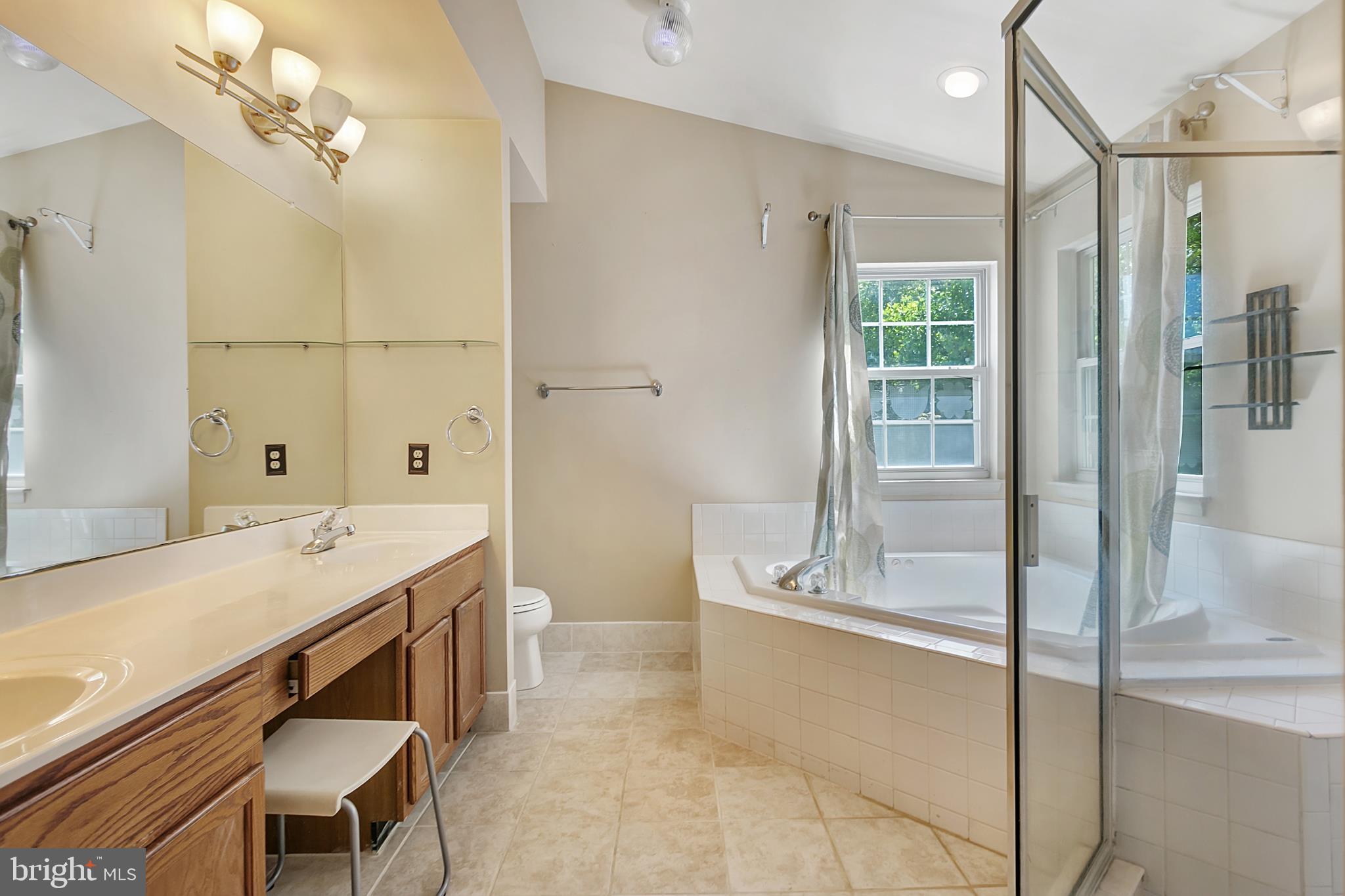 DISNEY ESTATES - Residential