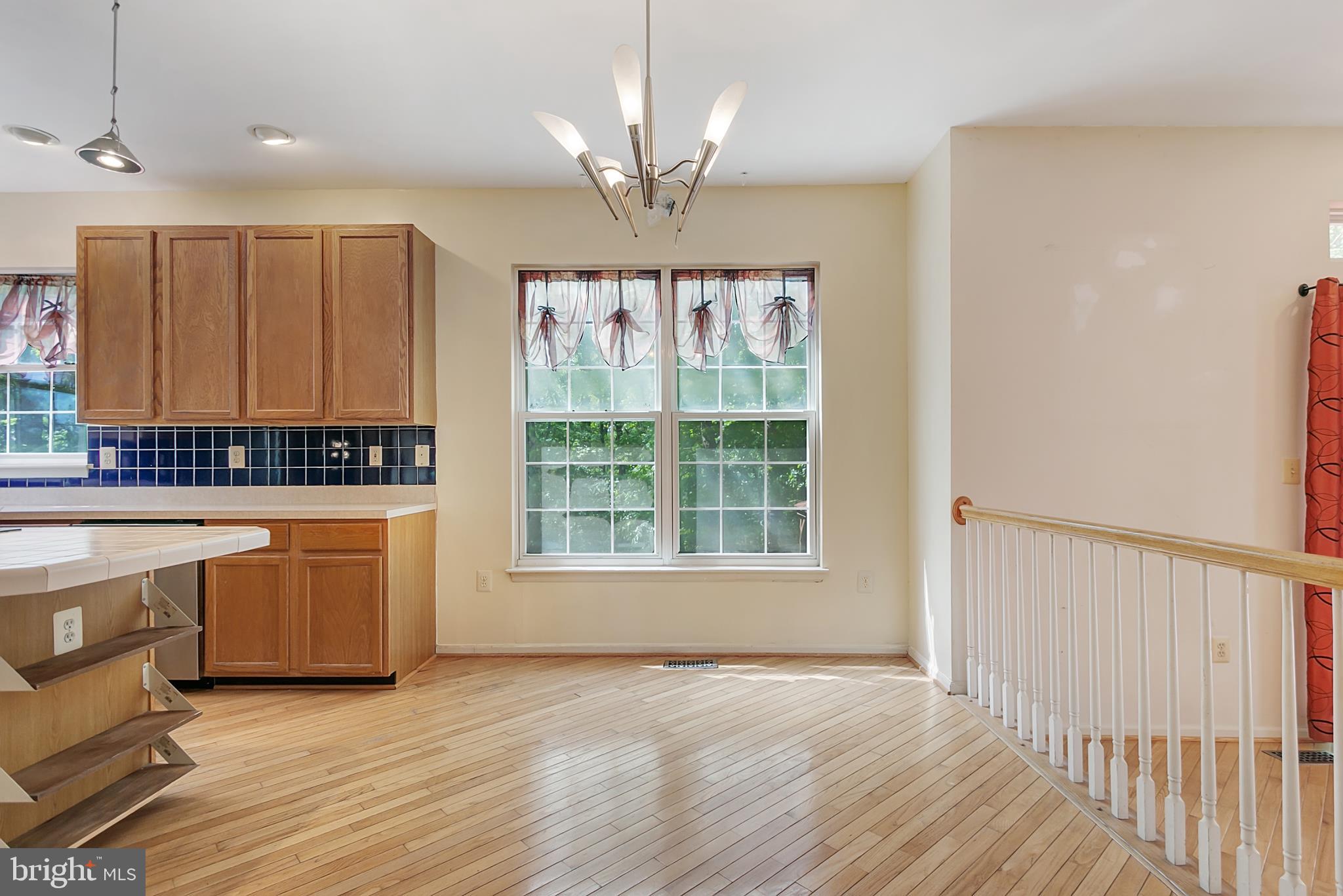 DISNEY ESTATES - Residential