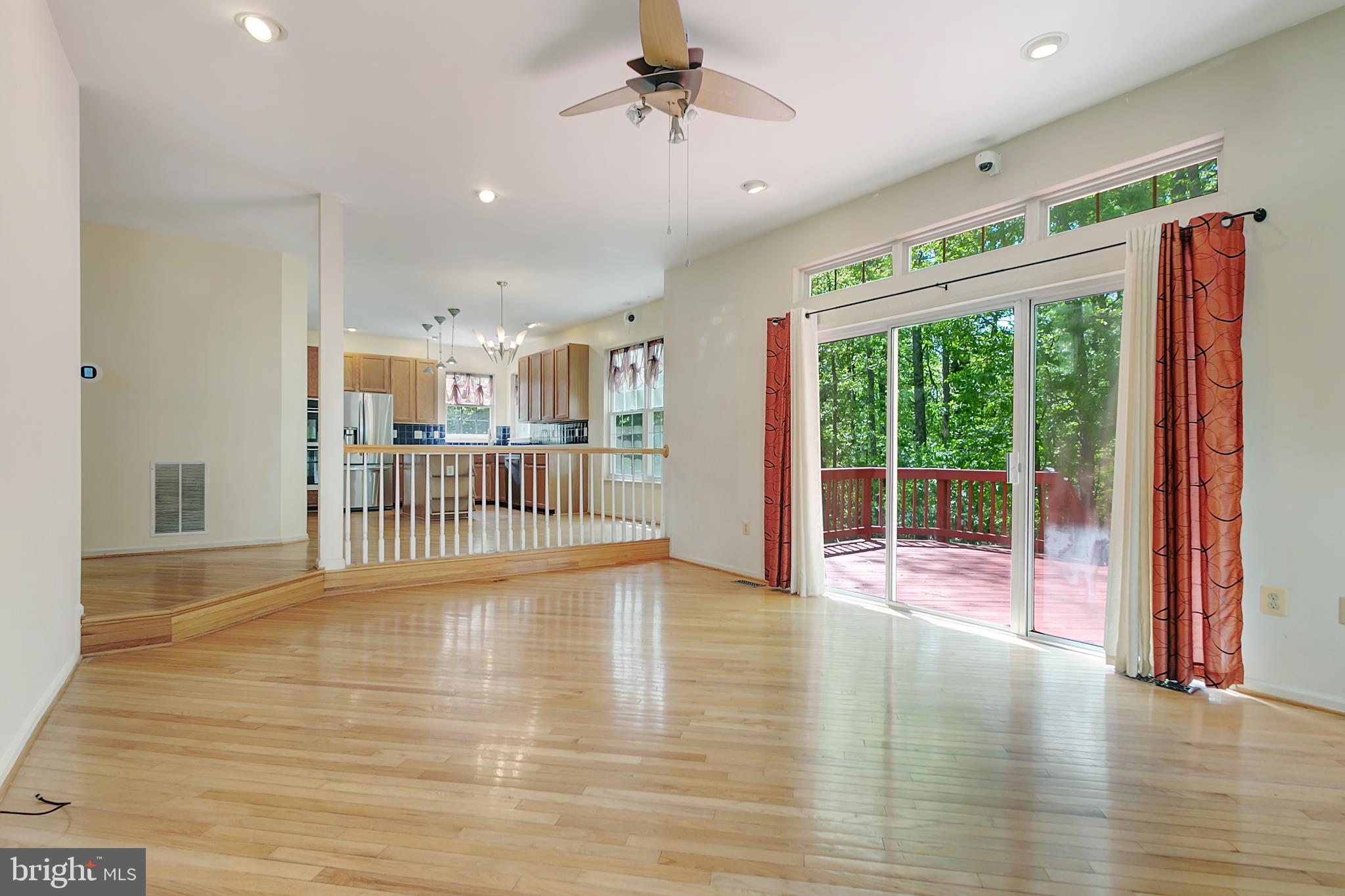 DISNEY ESTATES - Residential