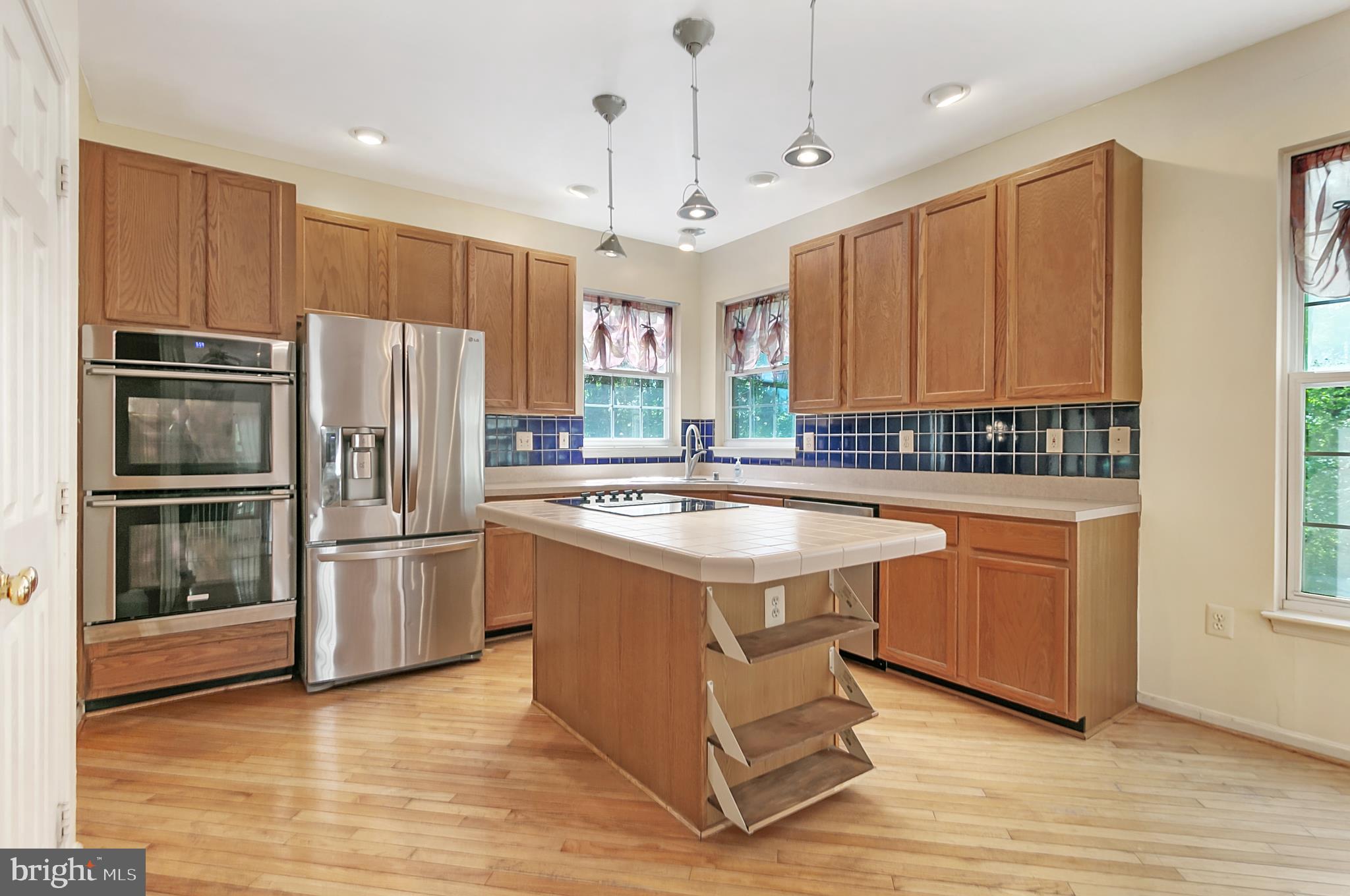 DISNEY ESTATES - Residential