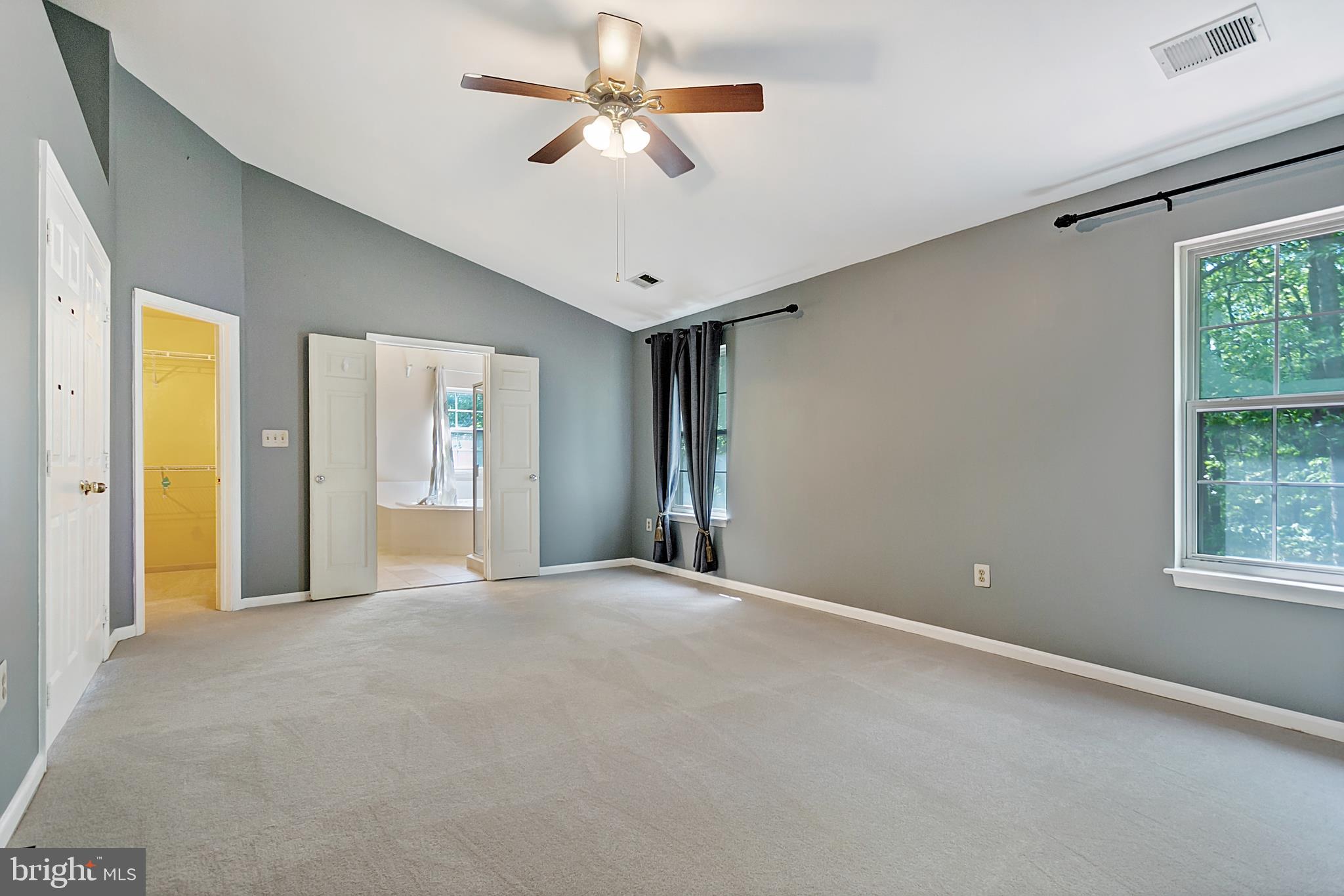 DISNEY ESTATES - Residential