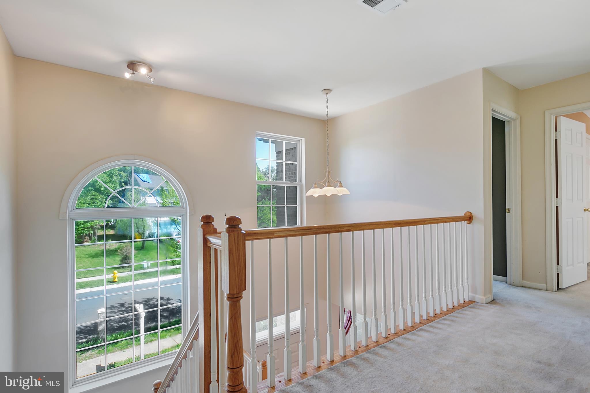 DISNEY ESTATES - Residential