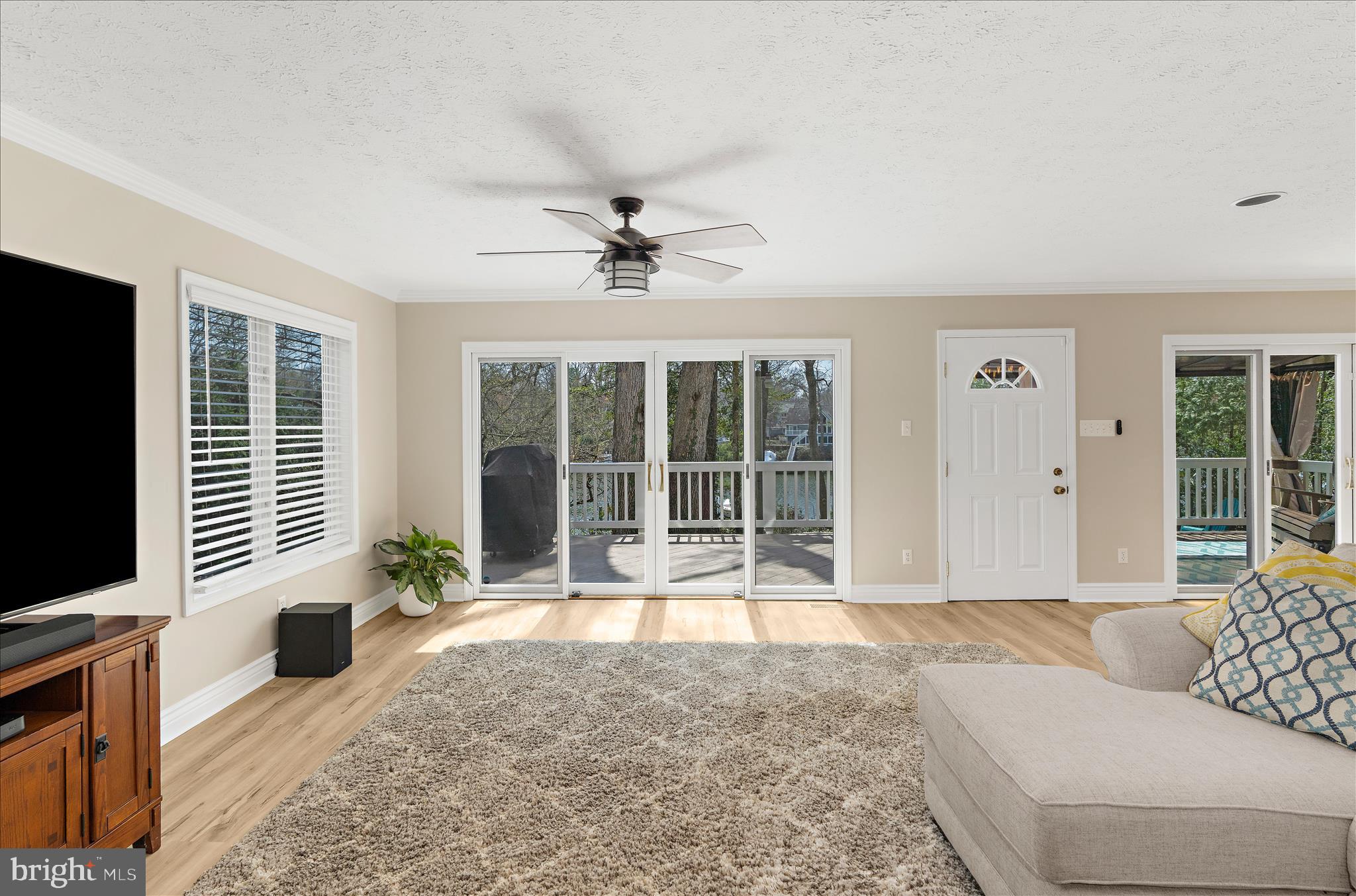 MAGOTHY BEACH - Residential