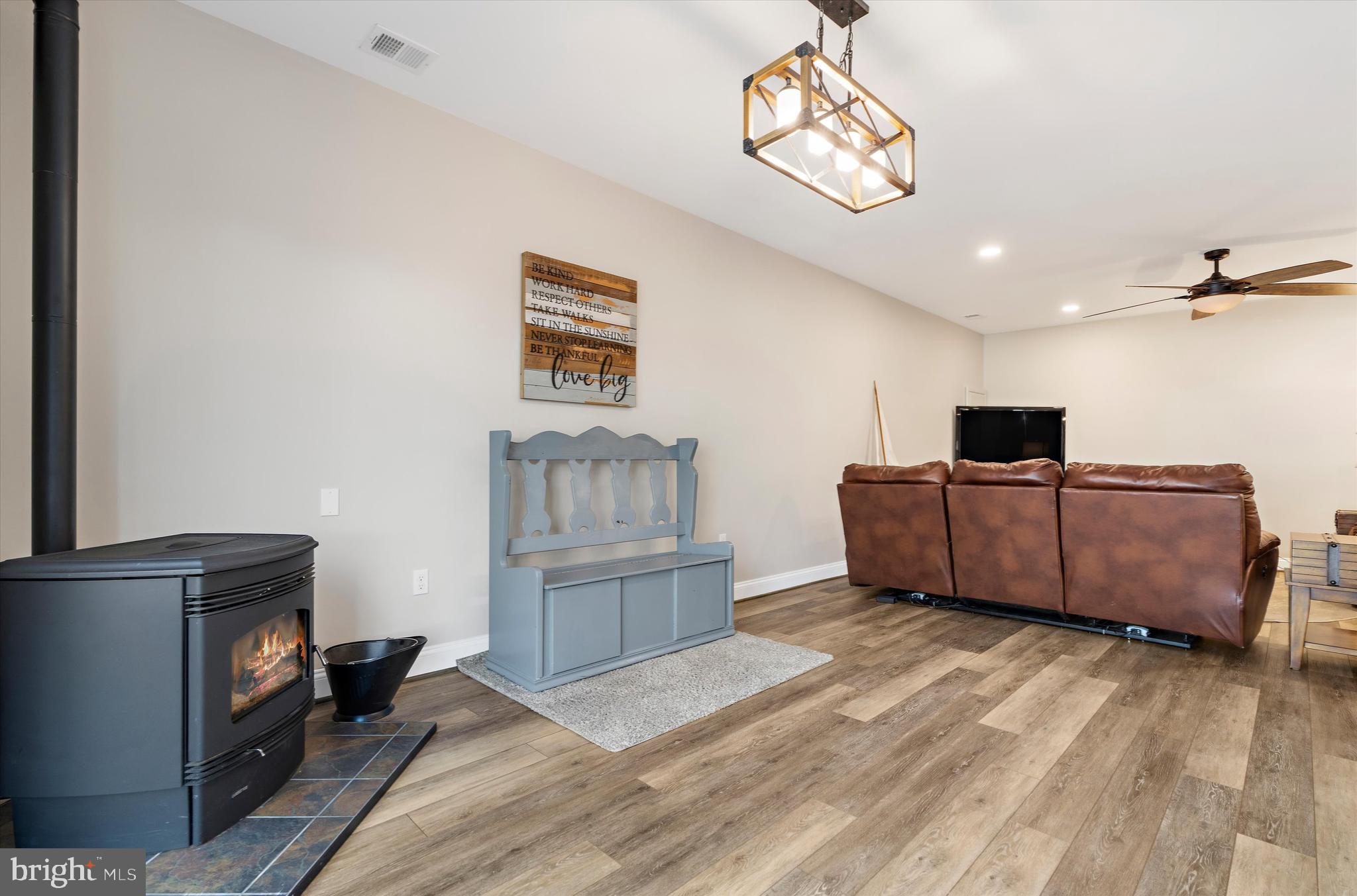 MAGOTHY BEACH - Residential