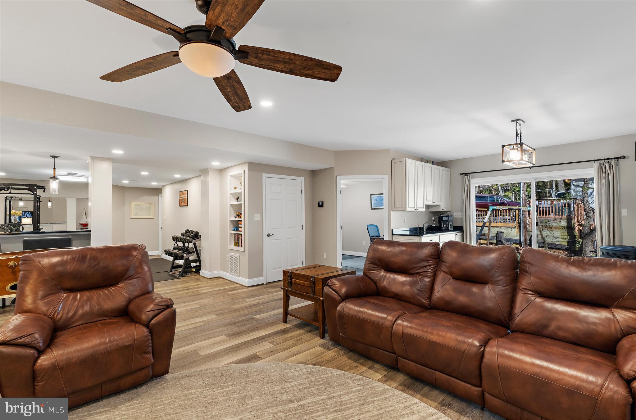 MAGOTHY BEACH - Residential