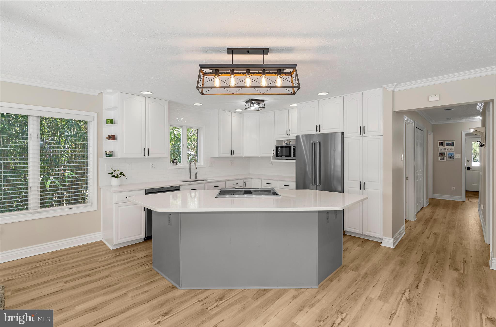 MAGOTHY BEACH - Residential