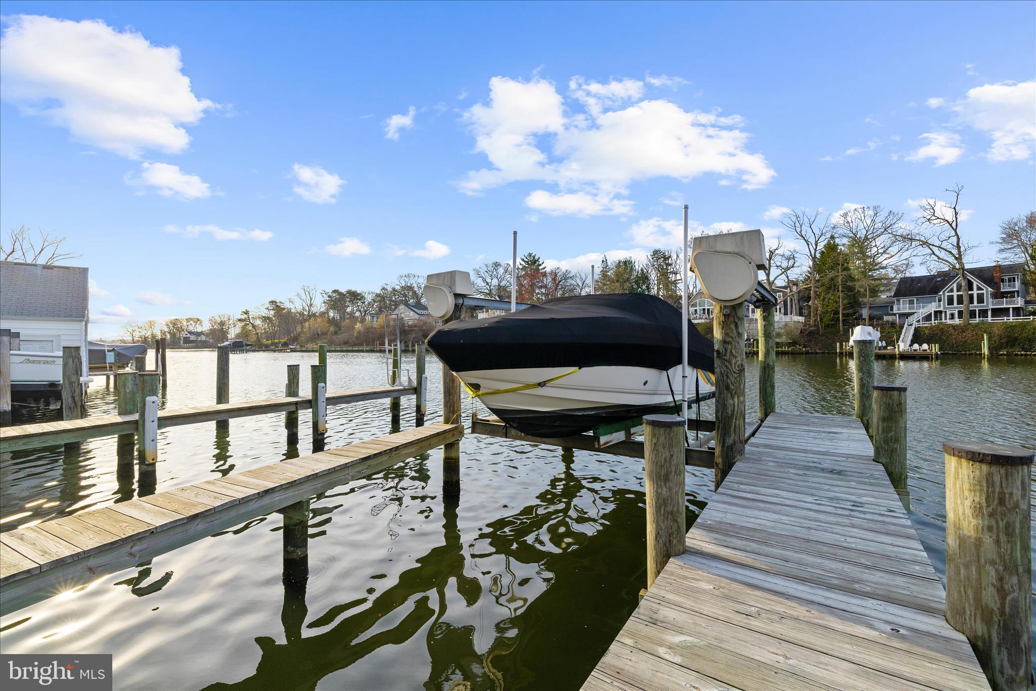 MAGOTHY BEACH - Residential