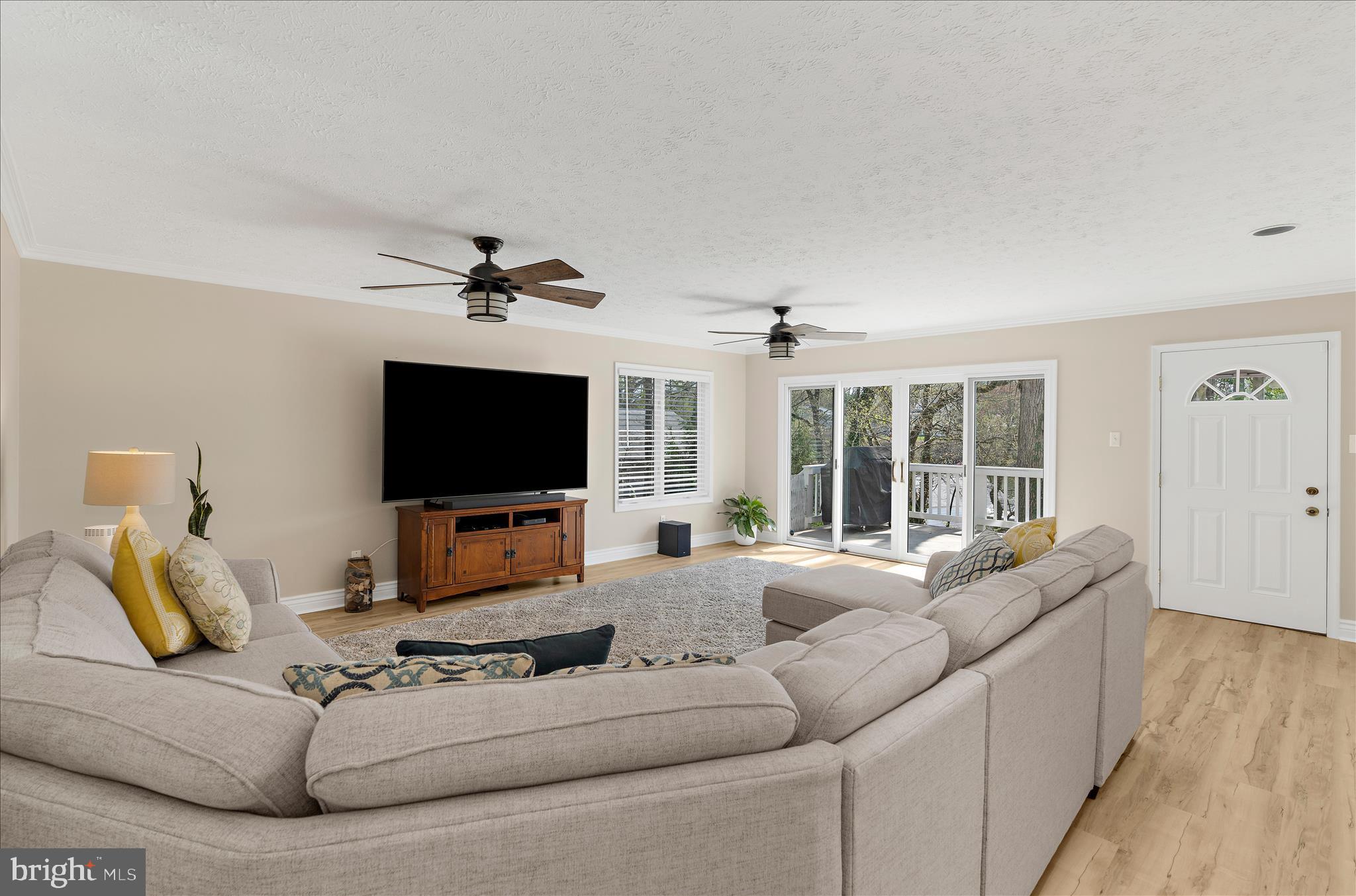 MAGOTHY BEACH - Residential