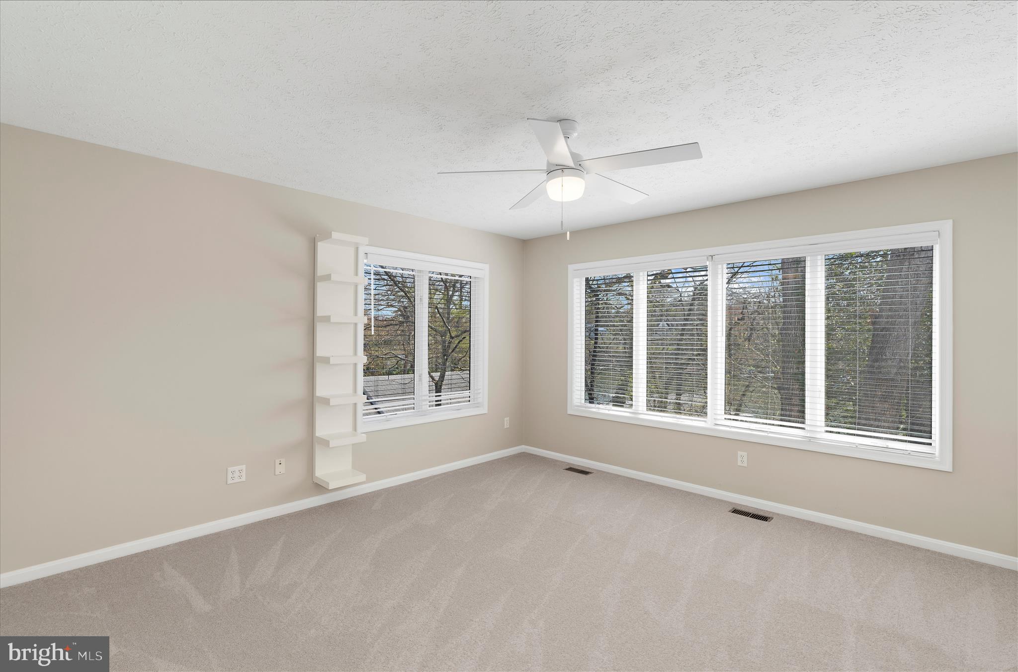 MAGOTHY BEACH - Residential