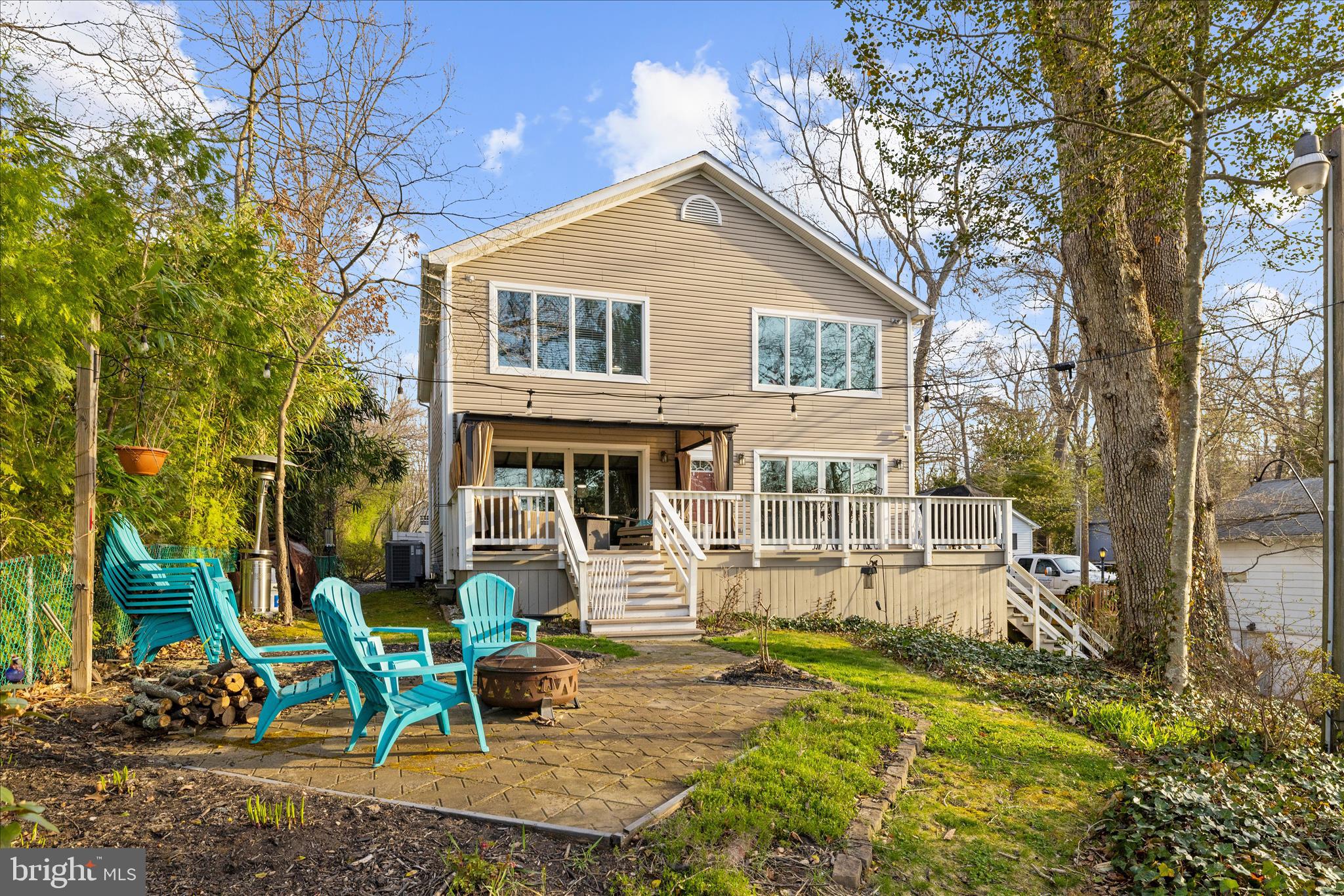 MAGOTHY BEACH - Residential