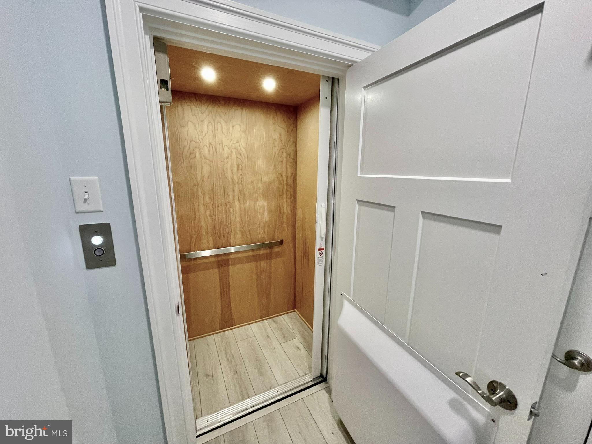 106 N CAROLINA AVENUE