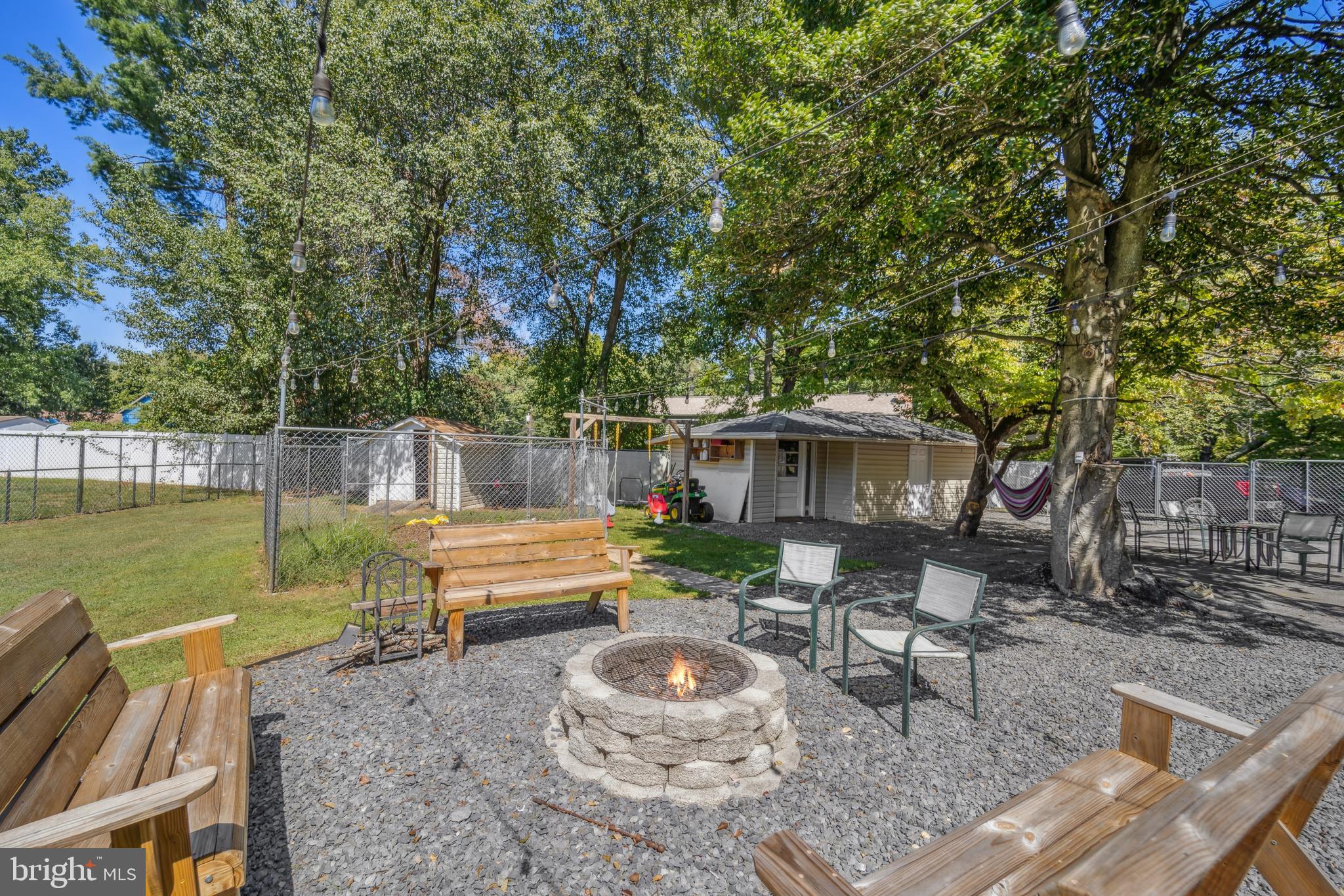 CLINTON ACRES - Residential