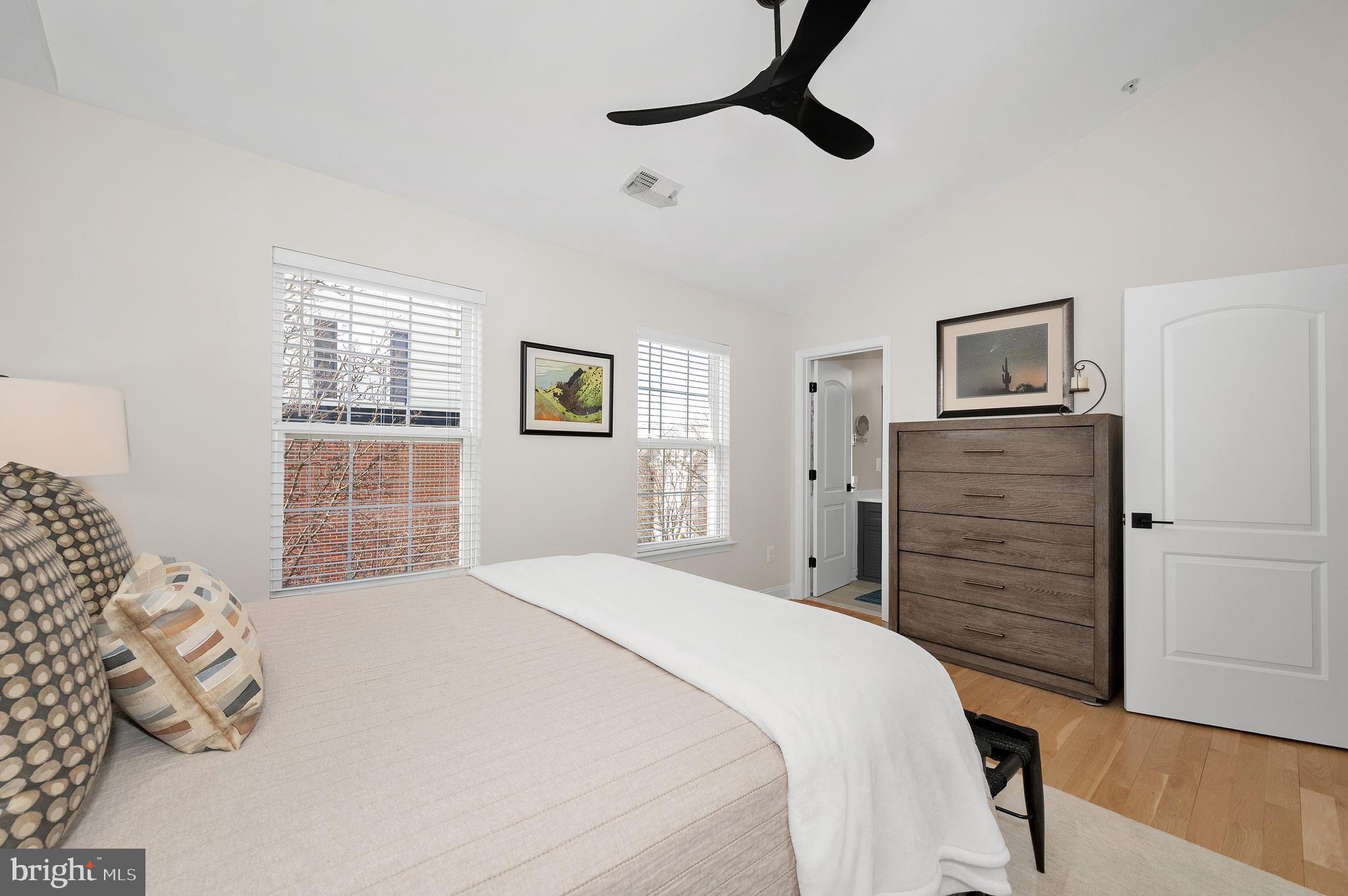 KING FARM - Residential