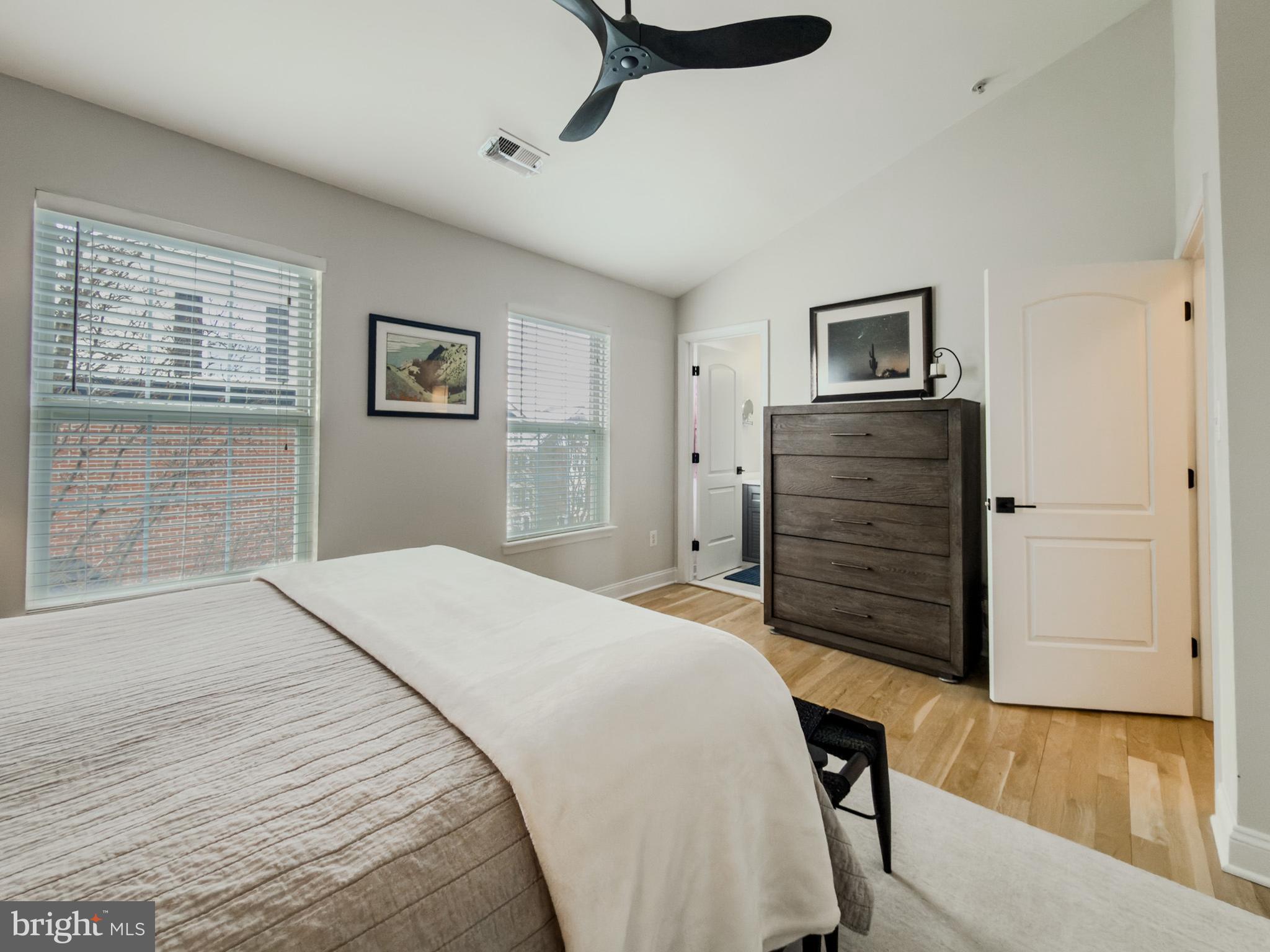 KING FARM - Residential