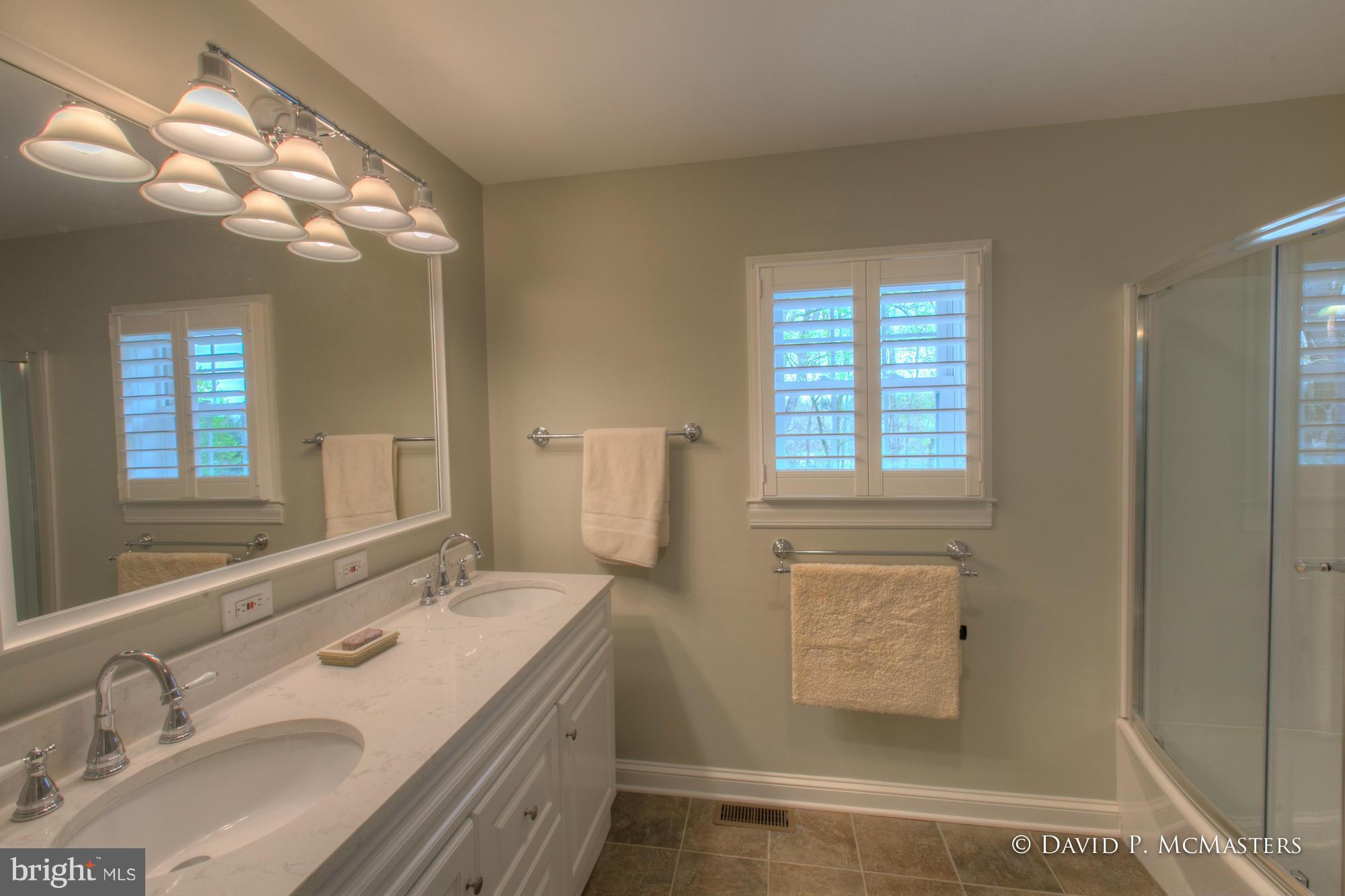 CEDAR LAWN - Residential