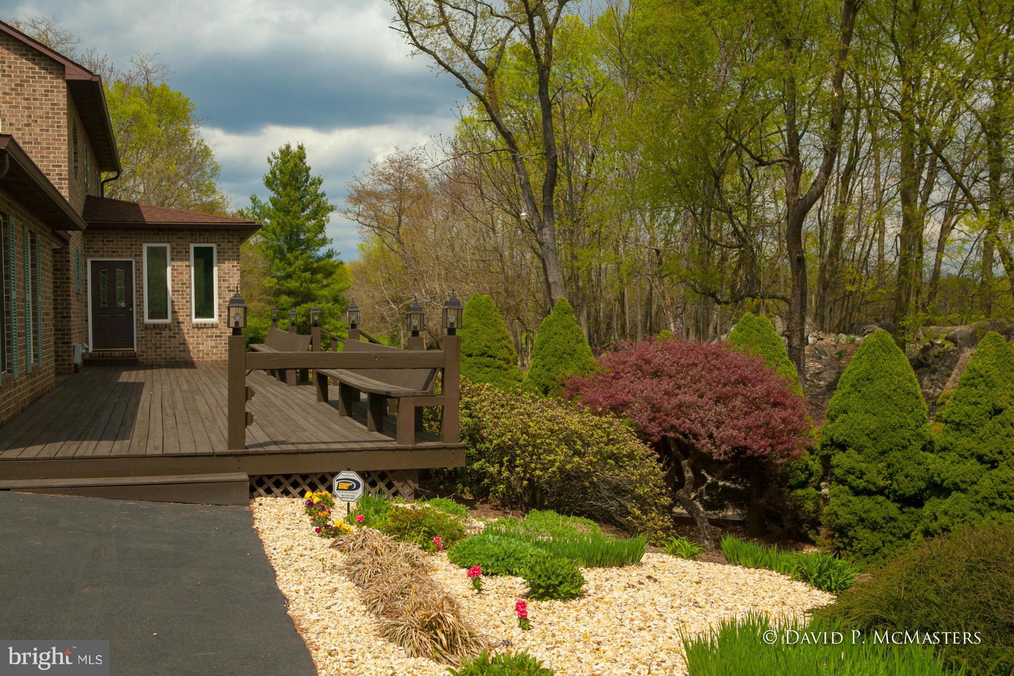 CEDAR LAWN - Residential