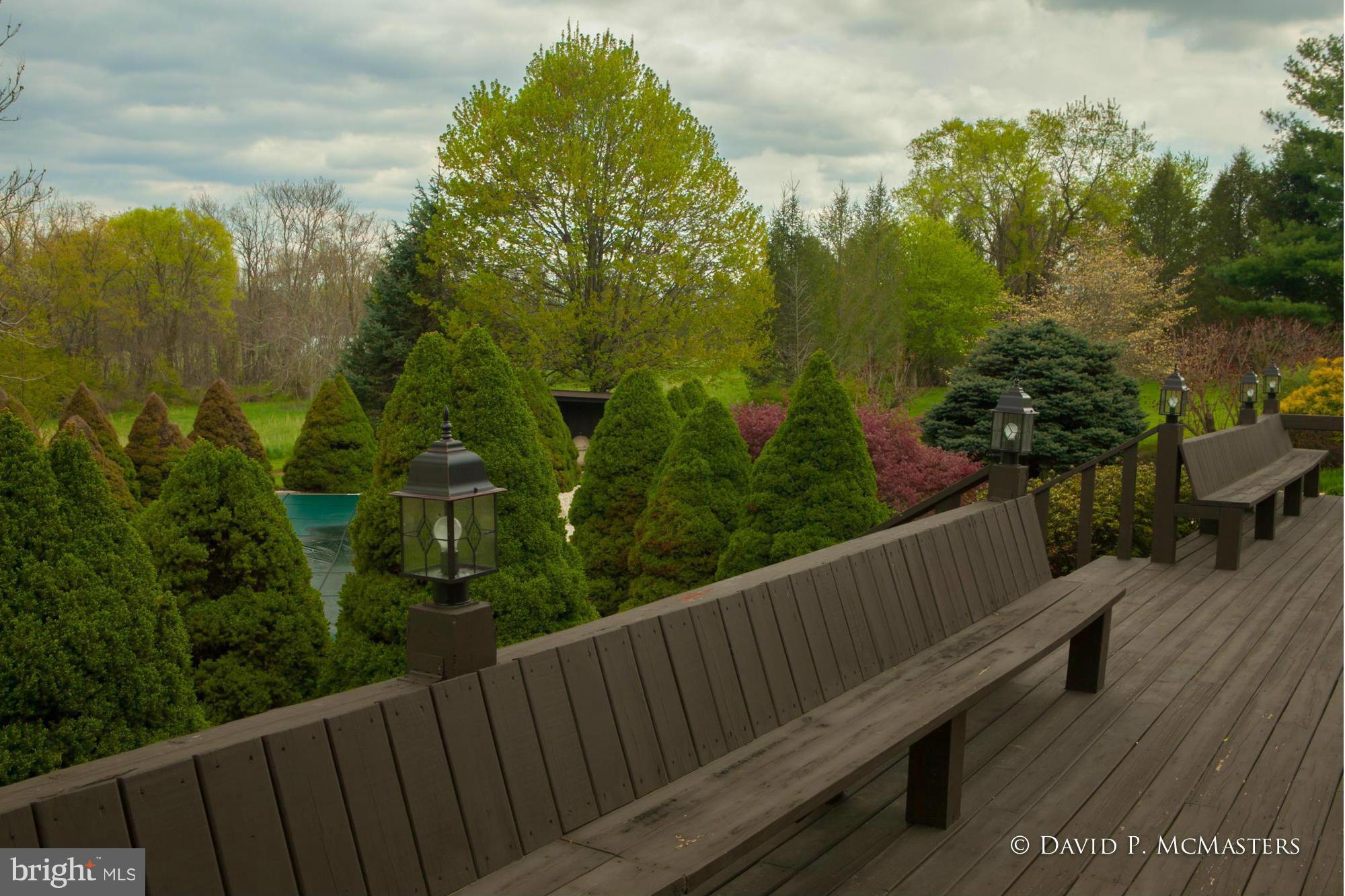 CEDAR LAWN - Residential