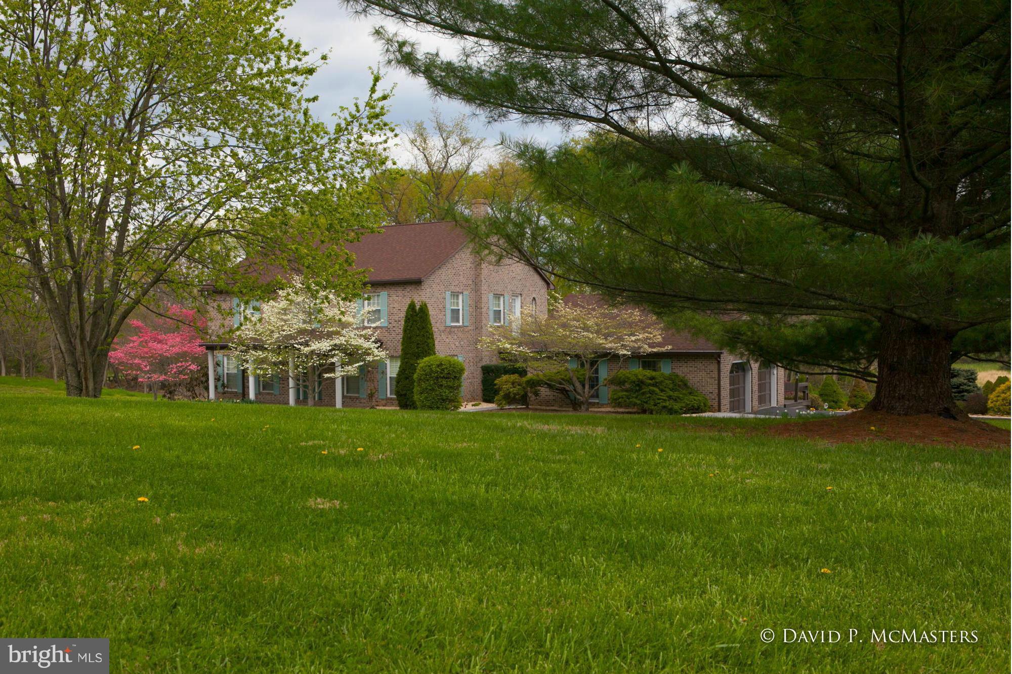 CEDAR LAWN - Residential