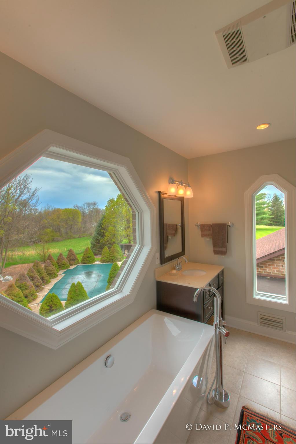 CEDAR LAWN - Residential