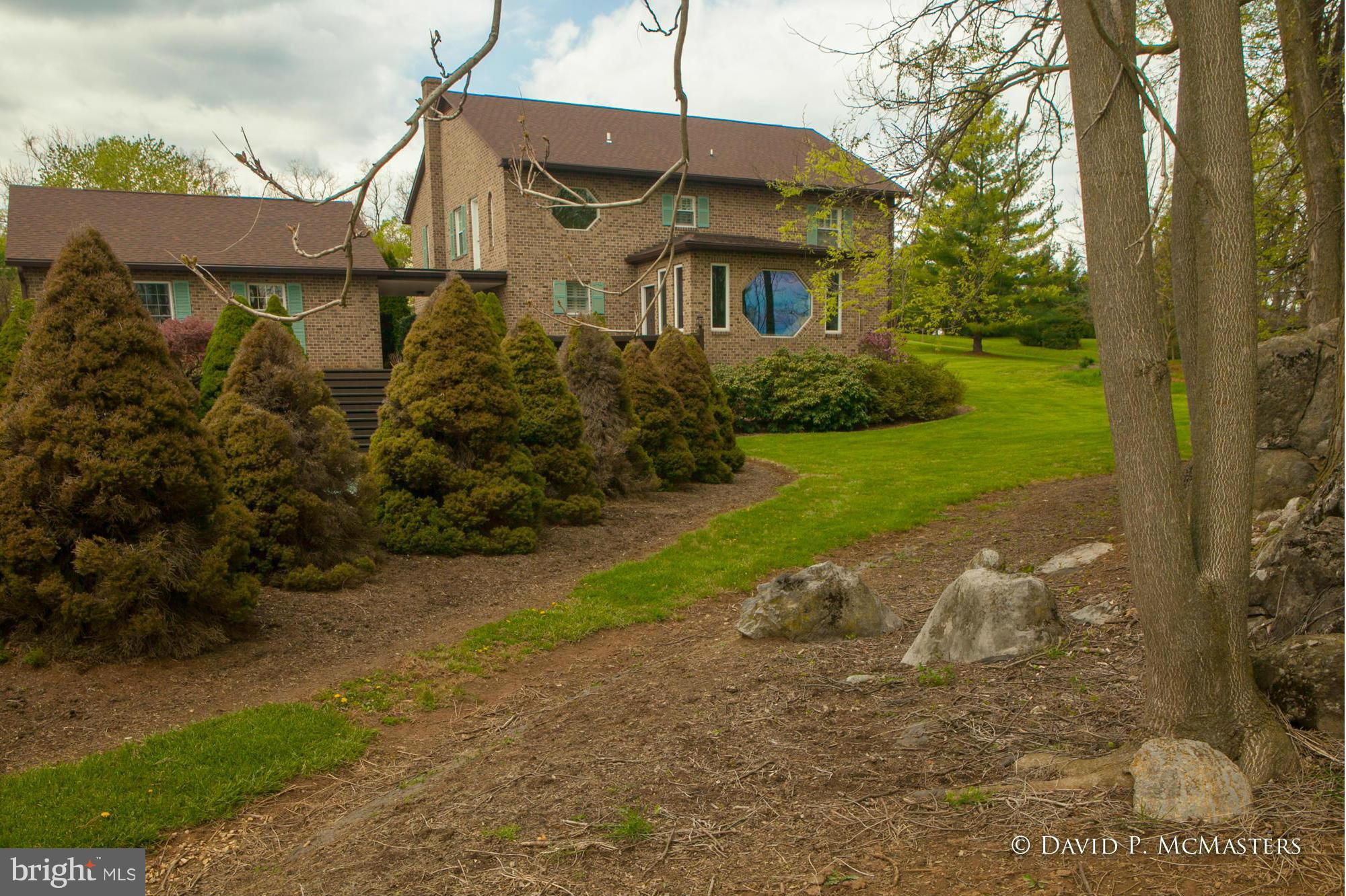 CEDAR LAWN - Residential