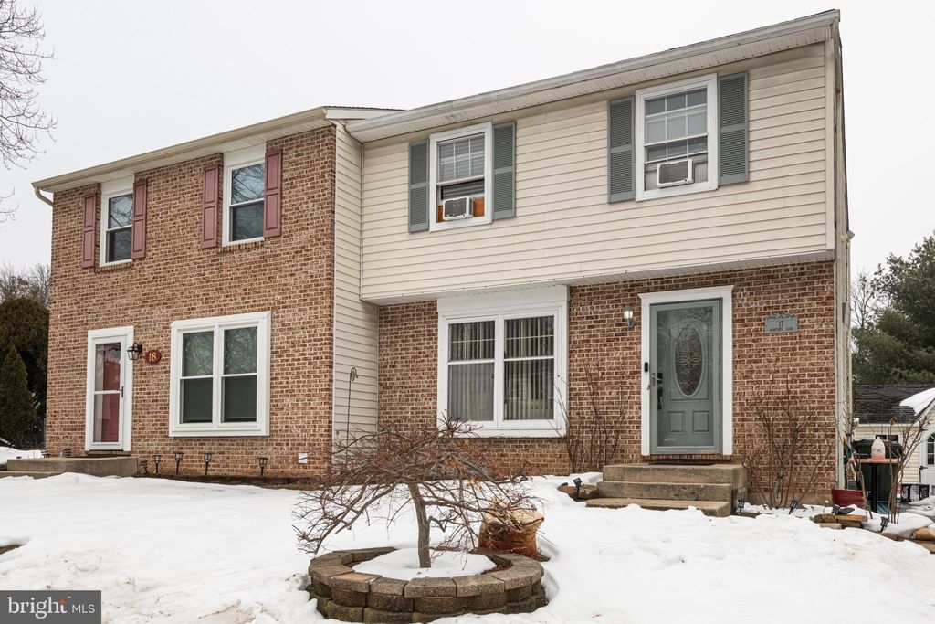 Photo of 17 Courtney Lane, THORNDALE, PA 19372 (MLS # PACT2117788)