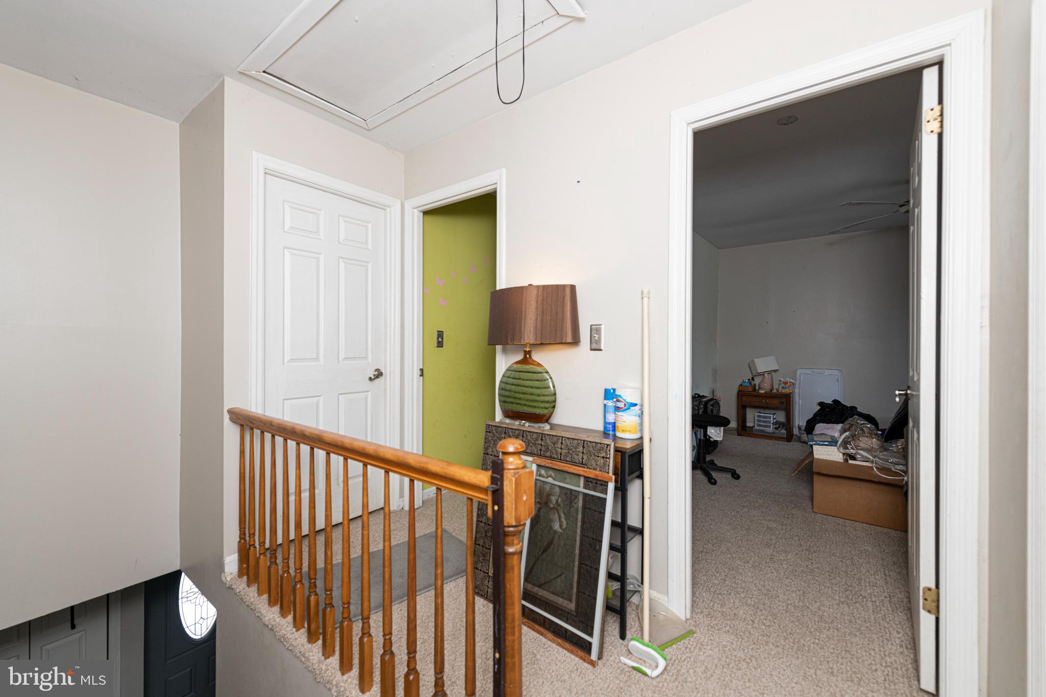 INGLESIDE VILLAGE - Residential