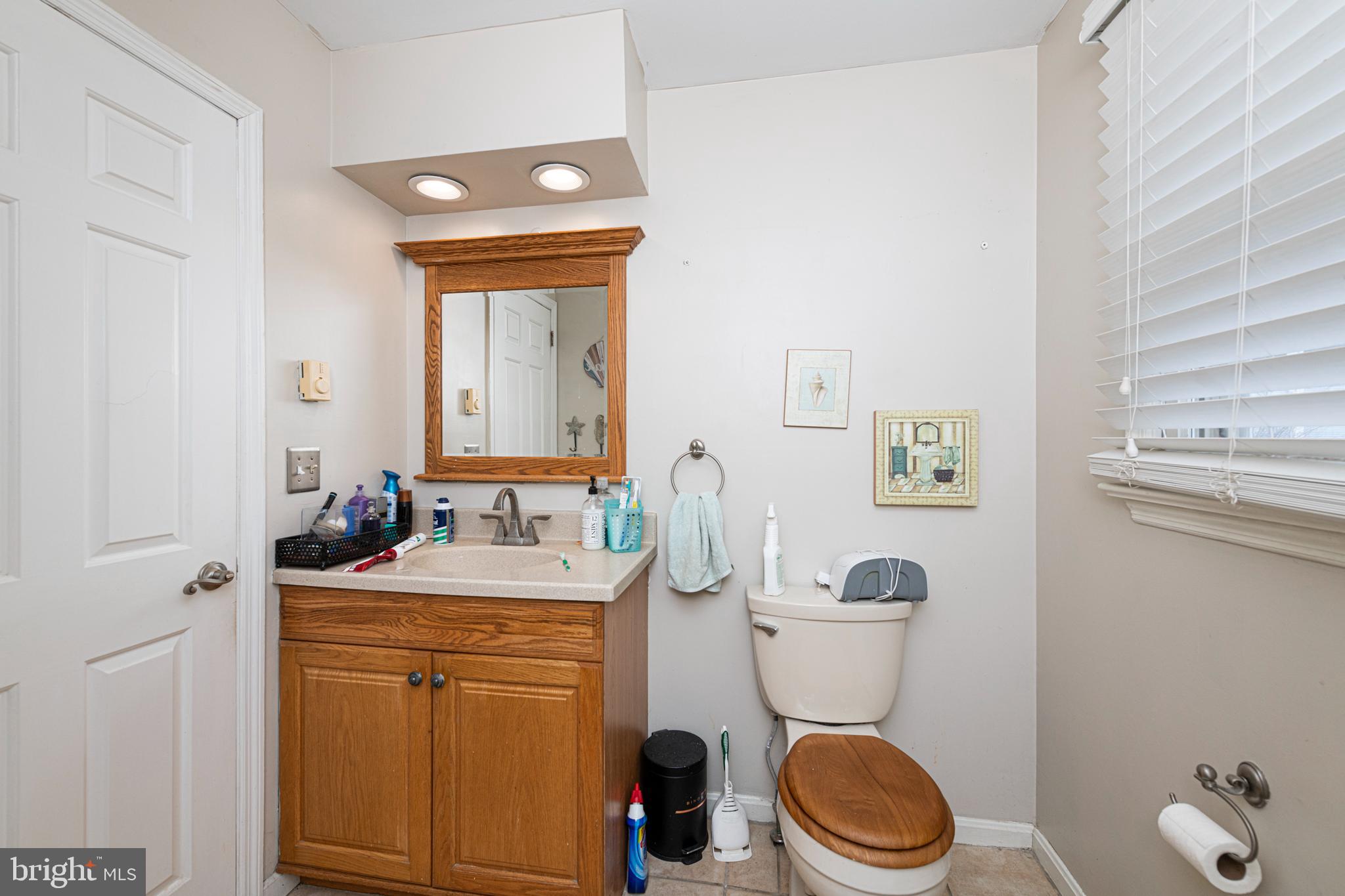 INGLESIDE VILLAGE - Residential