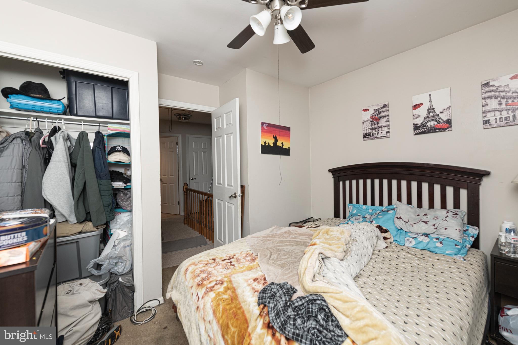 INGLESIDE VILLAGE - Residential