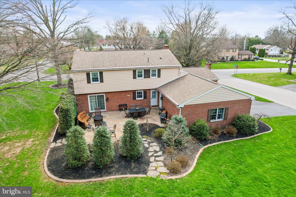 Photo of 1240 Garrison Drive, YORK, PA 17404 (MLS # PAYK2100492)