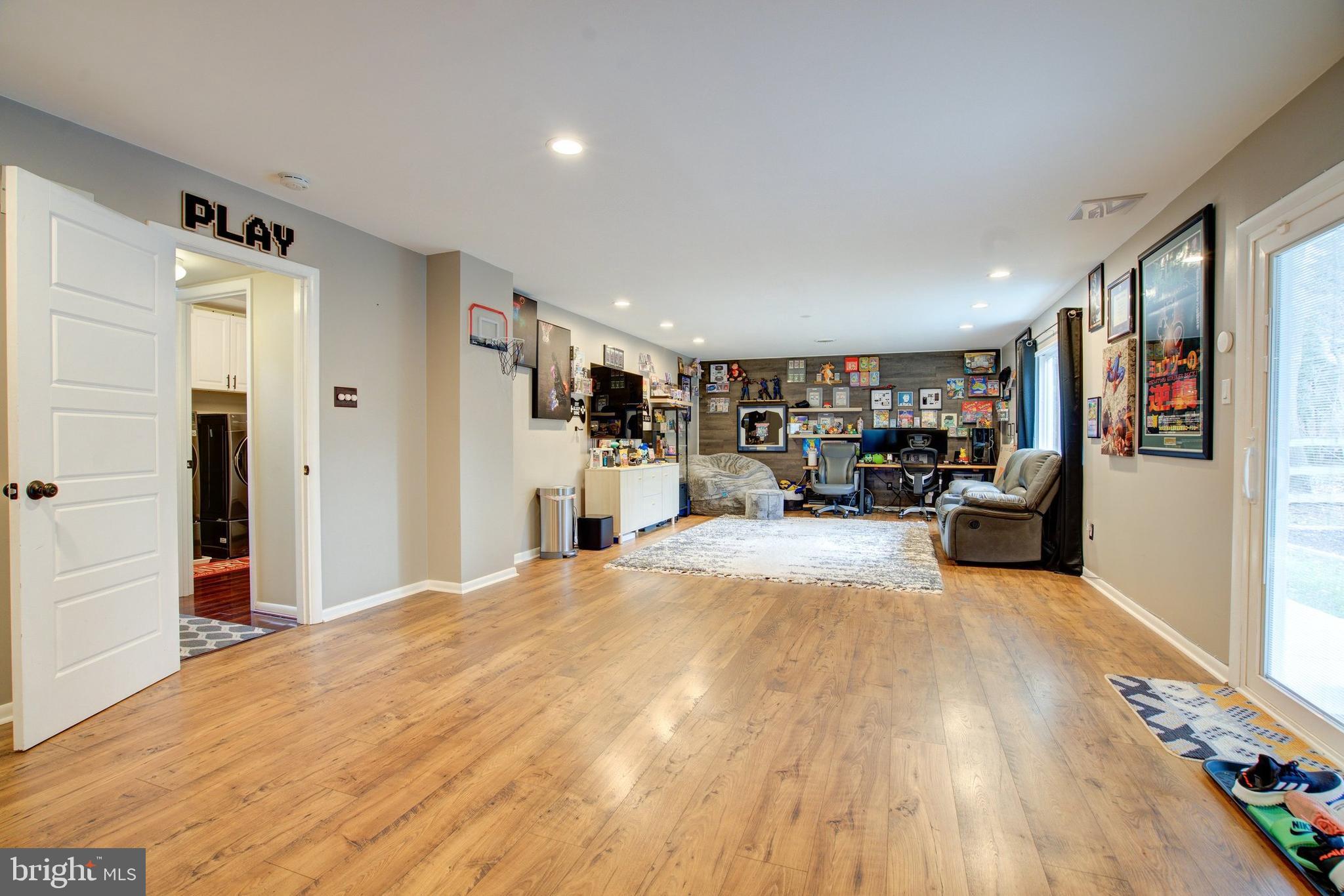 LONG GATE - Residential