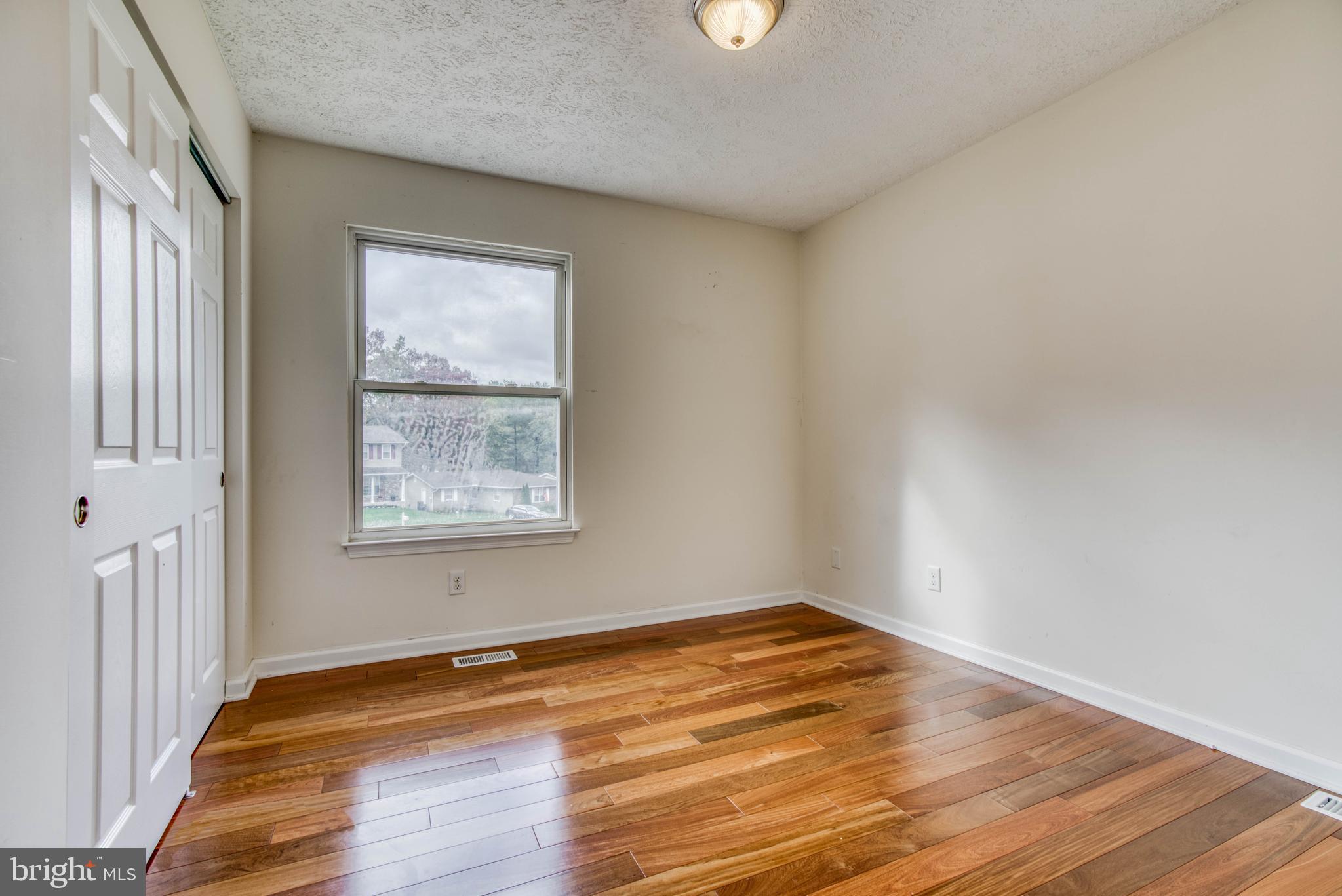 PERRY HALL - Residential