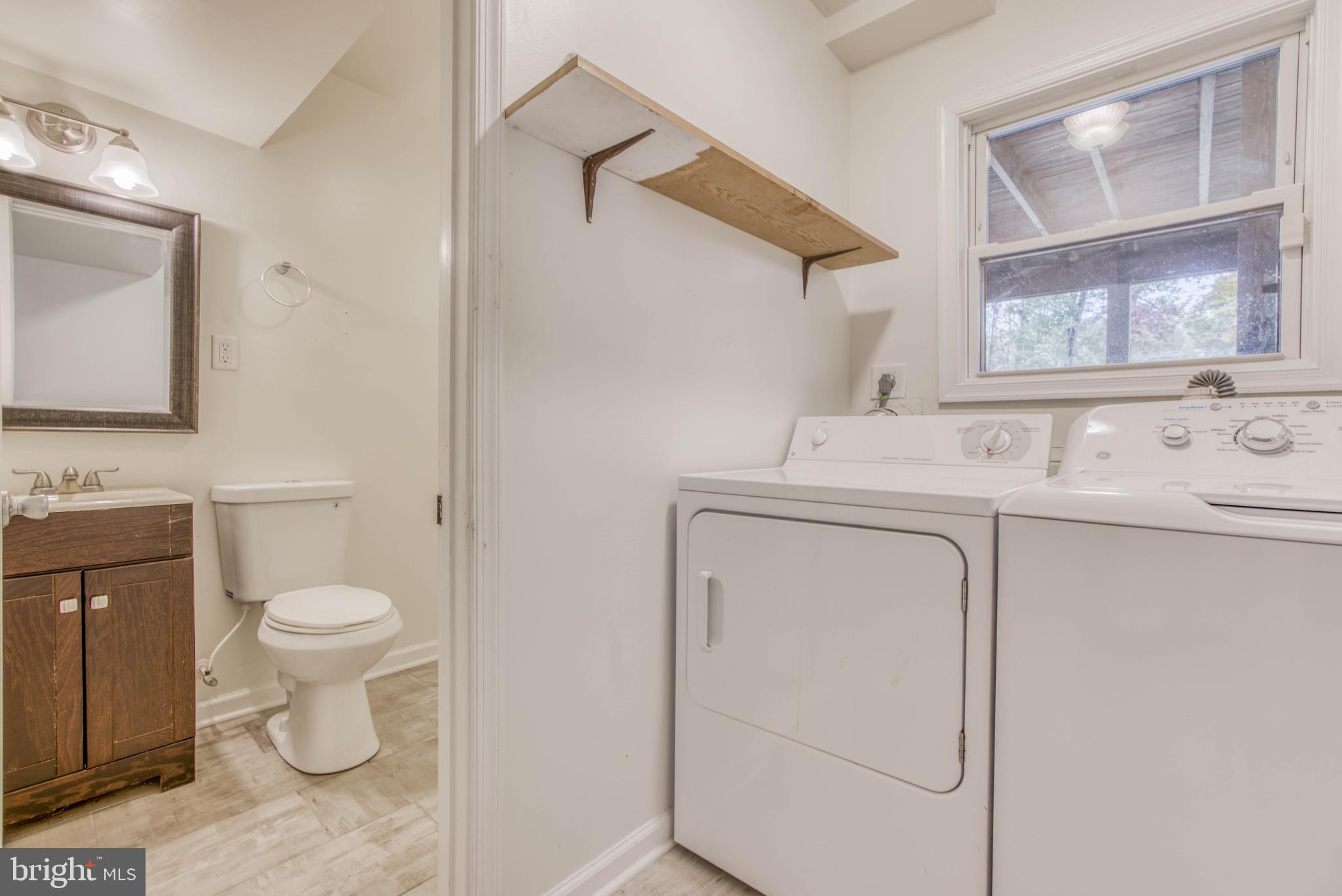 PERRY HALL - Residential