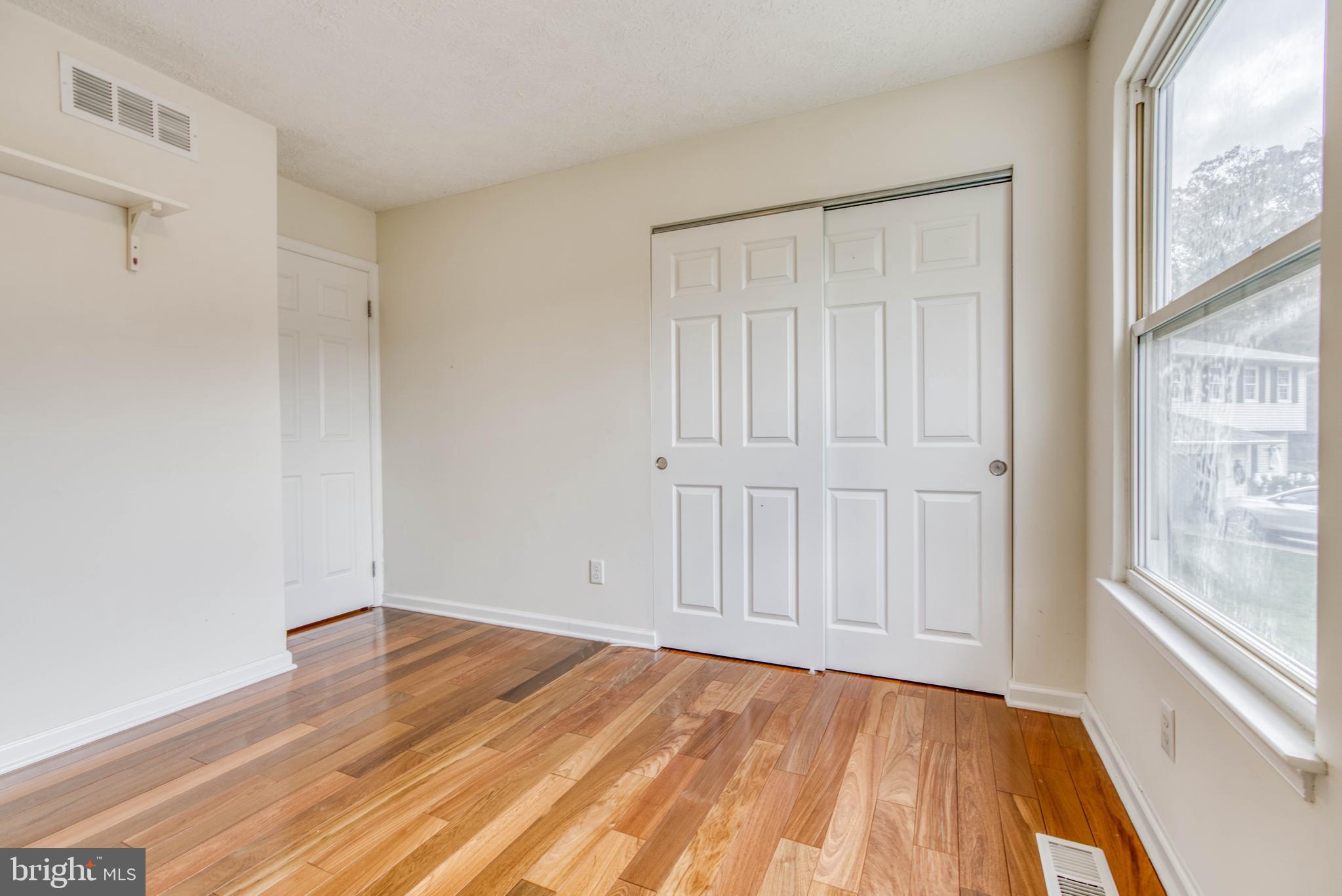 PERRY HALL - Residential