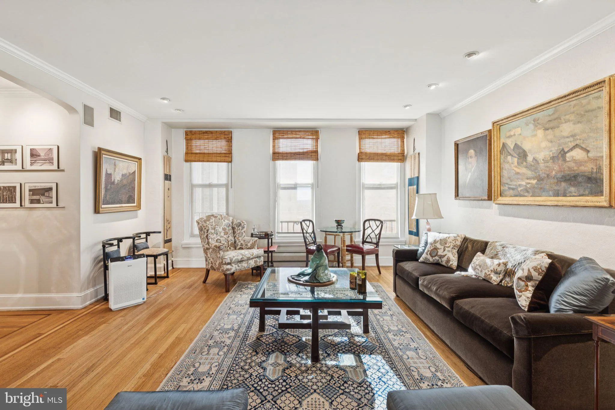 Philadelphia, Pennsylvania 19103, United States, 2 Bedrooms Bedrooms, ,2 BathroomsBathrooms,Residential,Active,250705