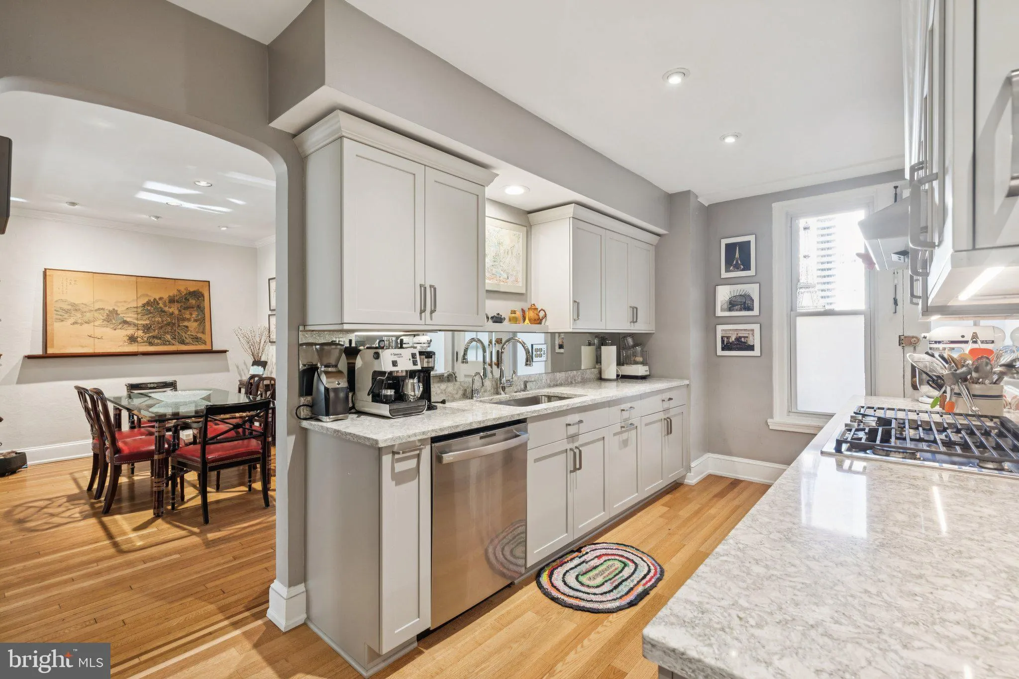 Philadelphia, Pennsylvania 19103, United States, 2 Bedrooms Bedrooms, ,2 BathroomsBathrooms,Residential,Active,250705