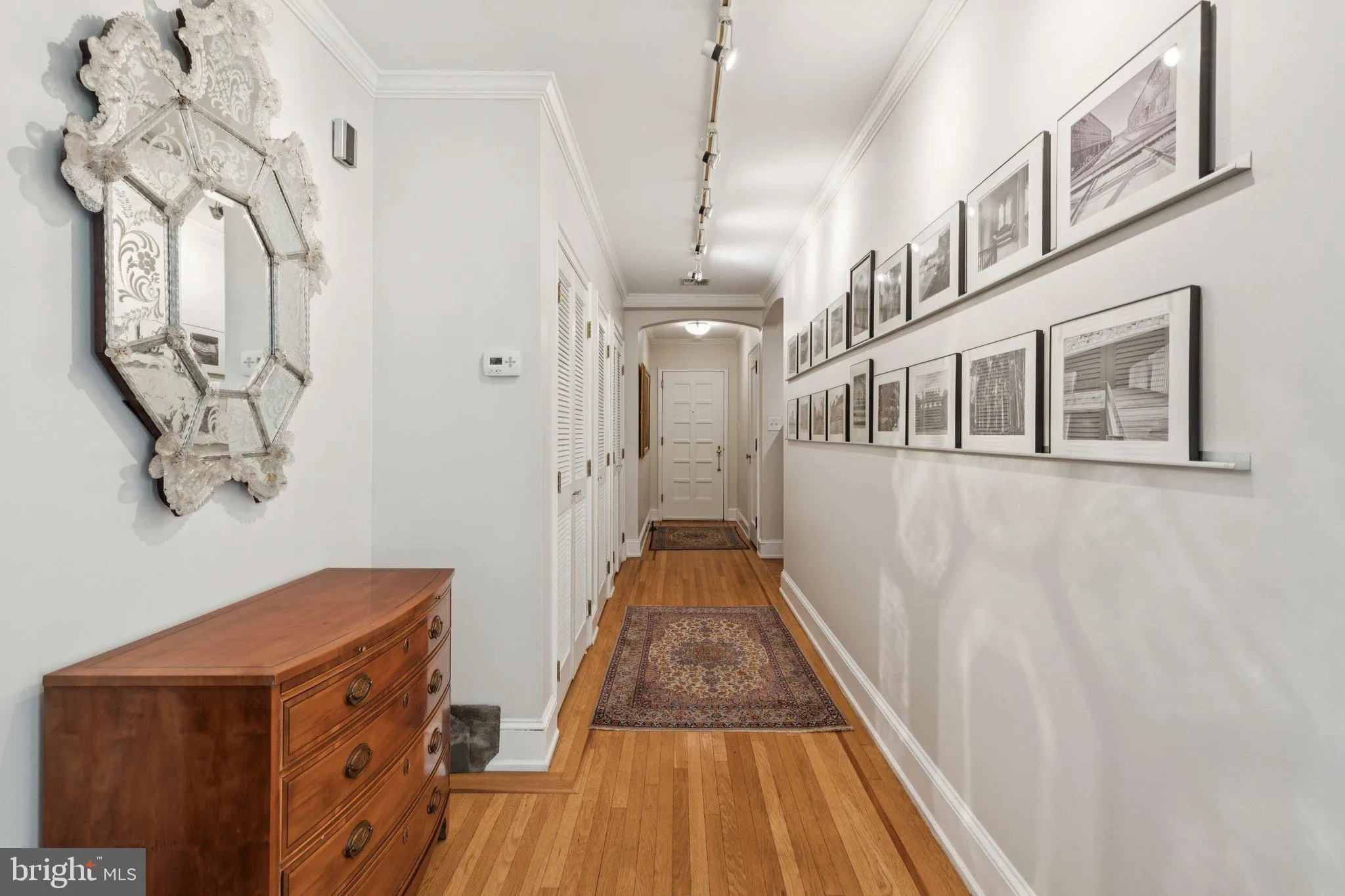 Philadelphia, Pennsylvania 19103, United States, 2 Bedrooms Bedrooms, ,2 BathroomsBathrooms,Residential,Active,250705