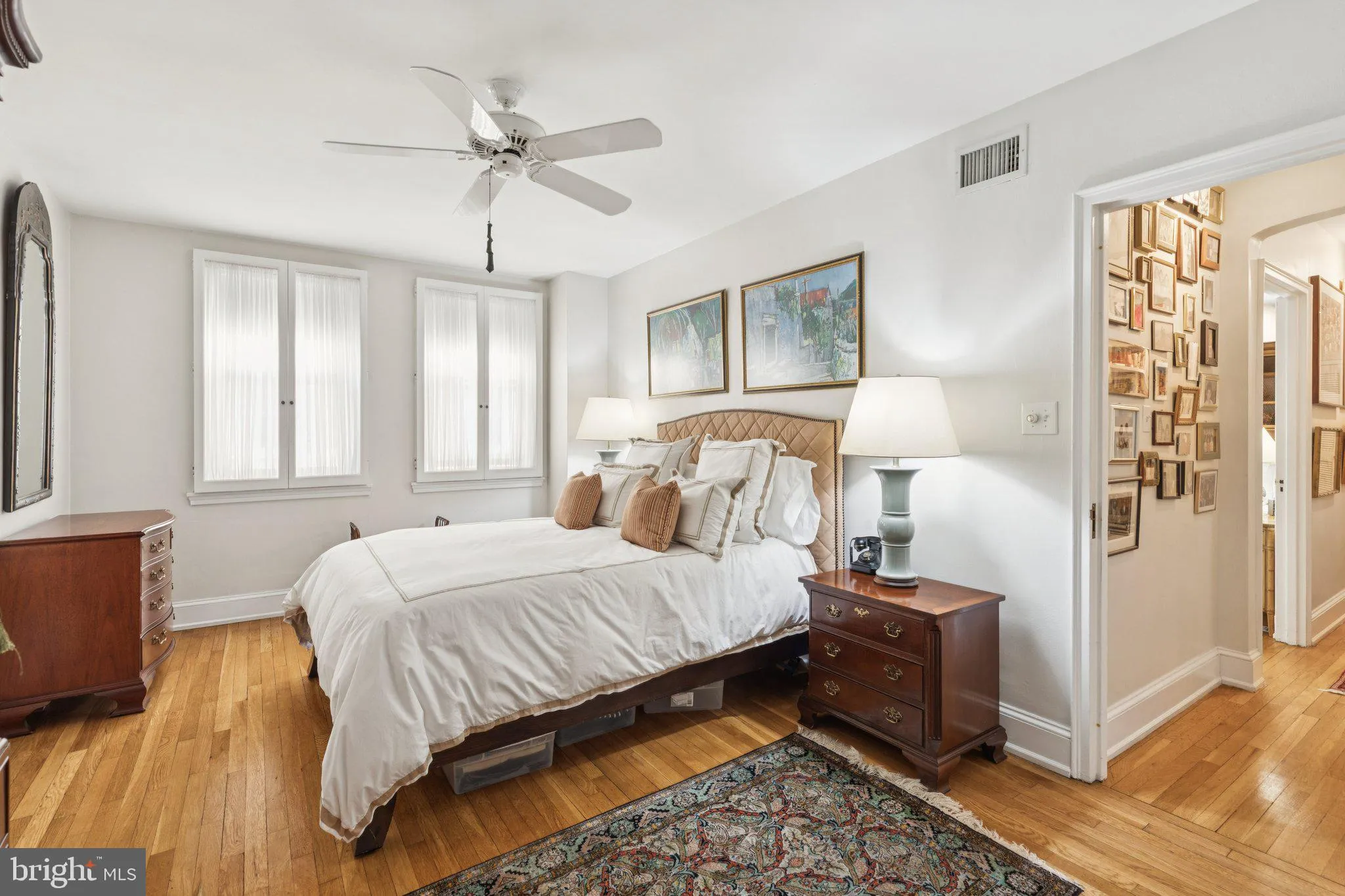 Philadelphia, Pennsylvania 19103, United States, 2 Bedrooms Bedrooms, ,2 BathroomsBathrooms,Residential,Active,250705