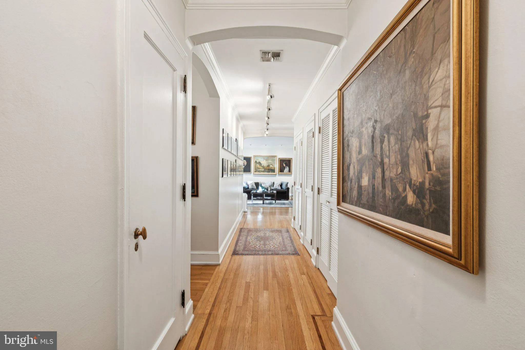 Philadelphia, Pennsylvania 19103, United States, 2 Bedrooms Bedrooms, ,2 BathroomsBathrooms,Residential,Active,250705