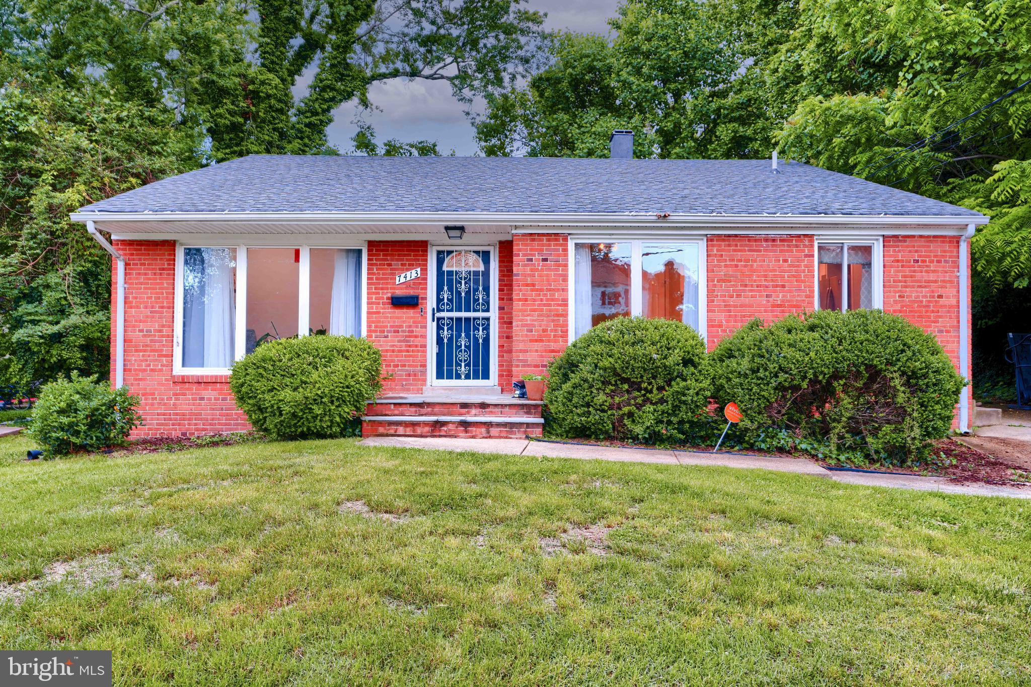 7413 DOMINION DRIVE